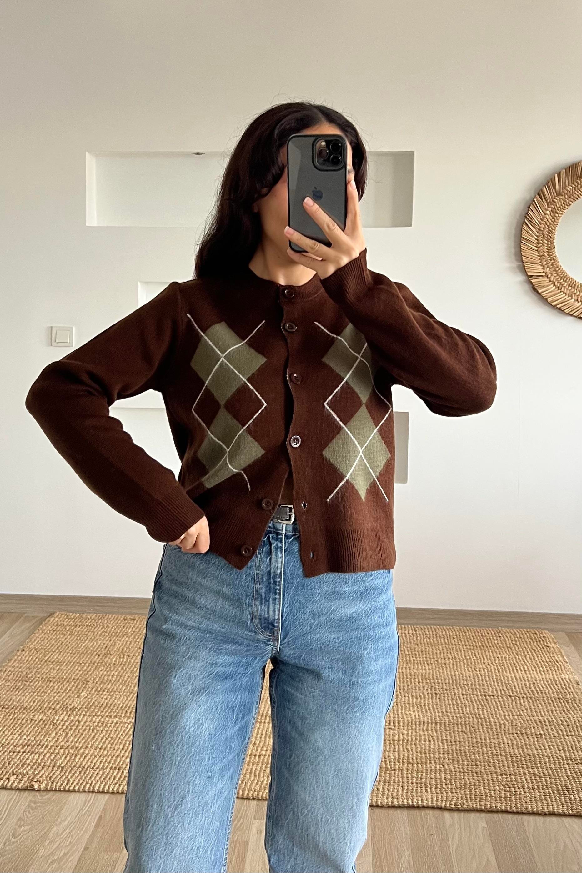 Md Kahverengi Soft Touch Baklava Desenli Hırka uygun fiyatlarda www.butikhola.com adresinde