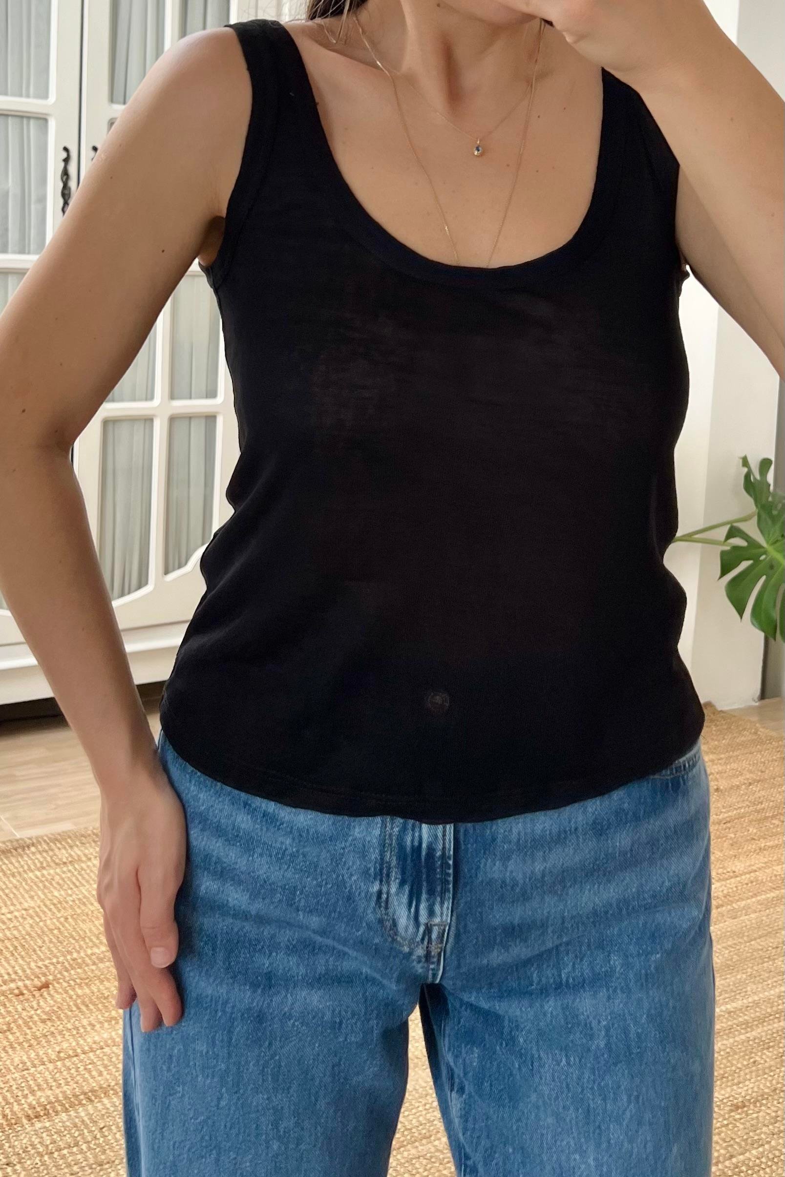 MD Siyah Kolsuz Keten Tshirt uygun fiyatlarda www.butikhola.com adresinde