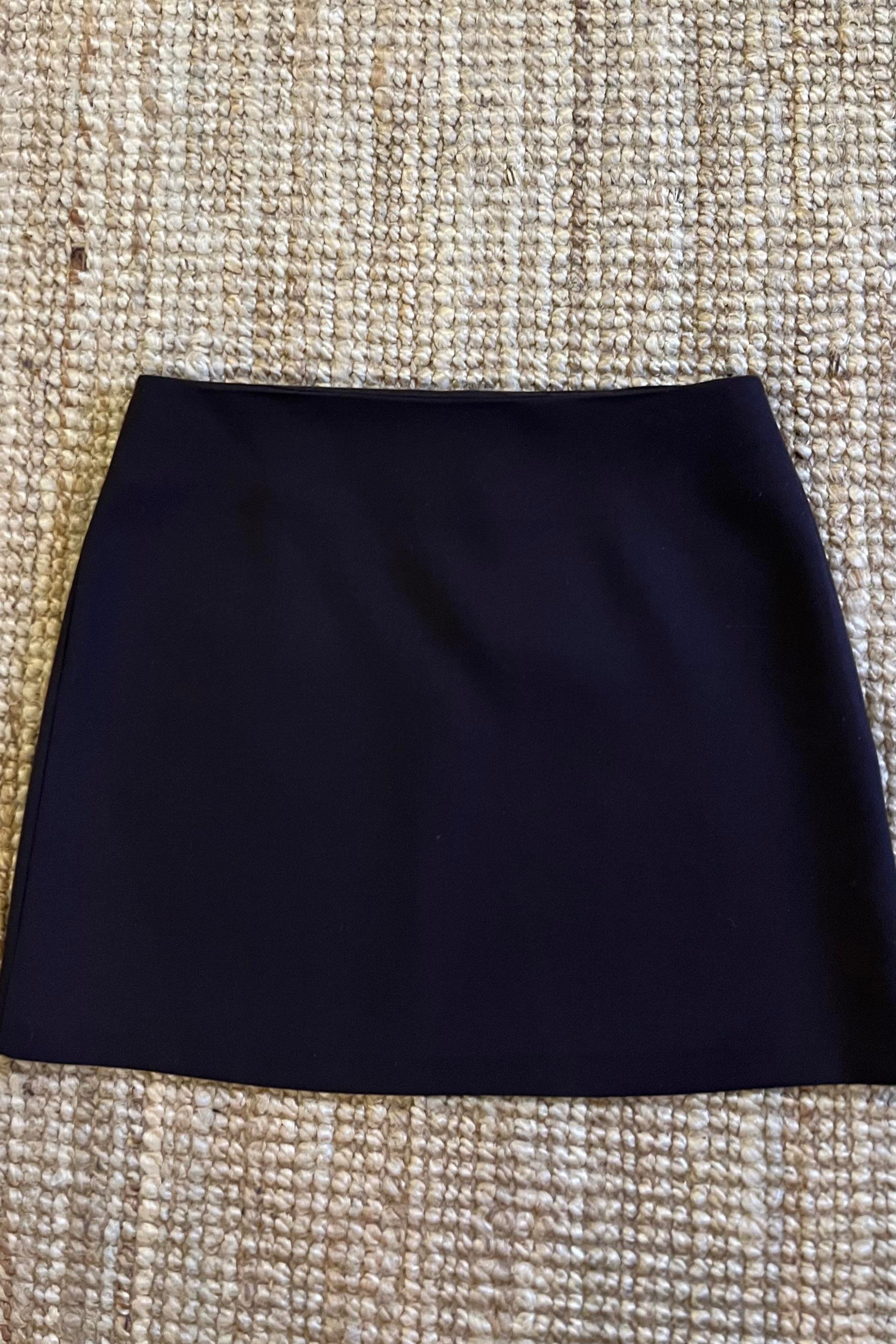 MD Siyah Mini Etek  uygun fiyatlarda www.butikhola.com adresinde