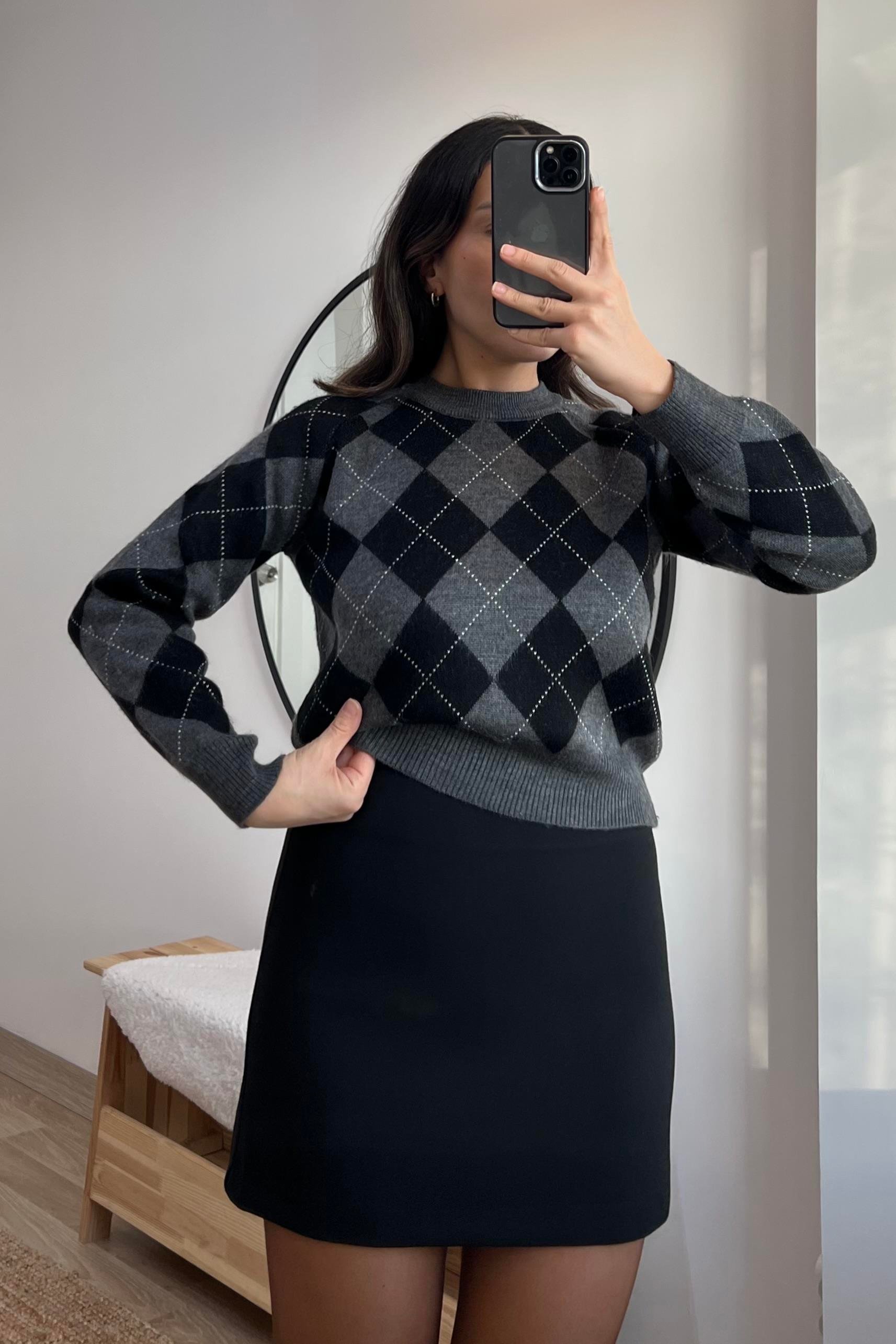 MD Siyah Mini Etek  uygun fiyatlarda www.butikhola.com adresinde