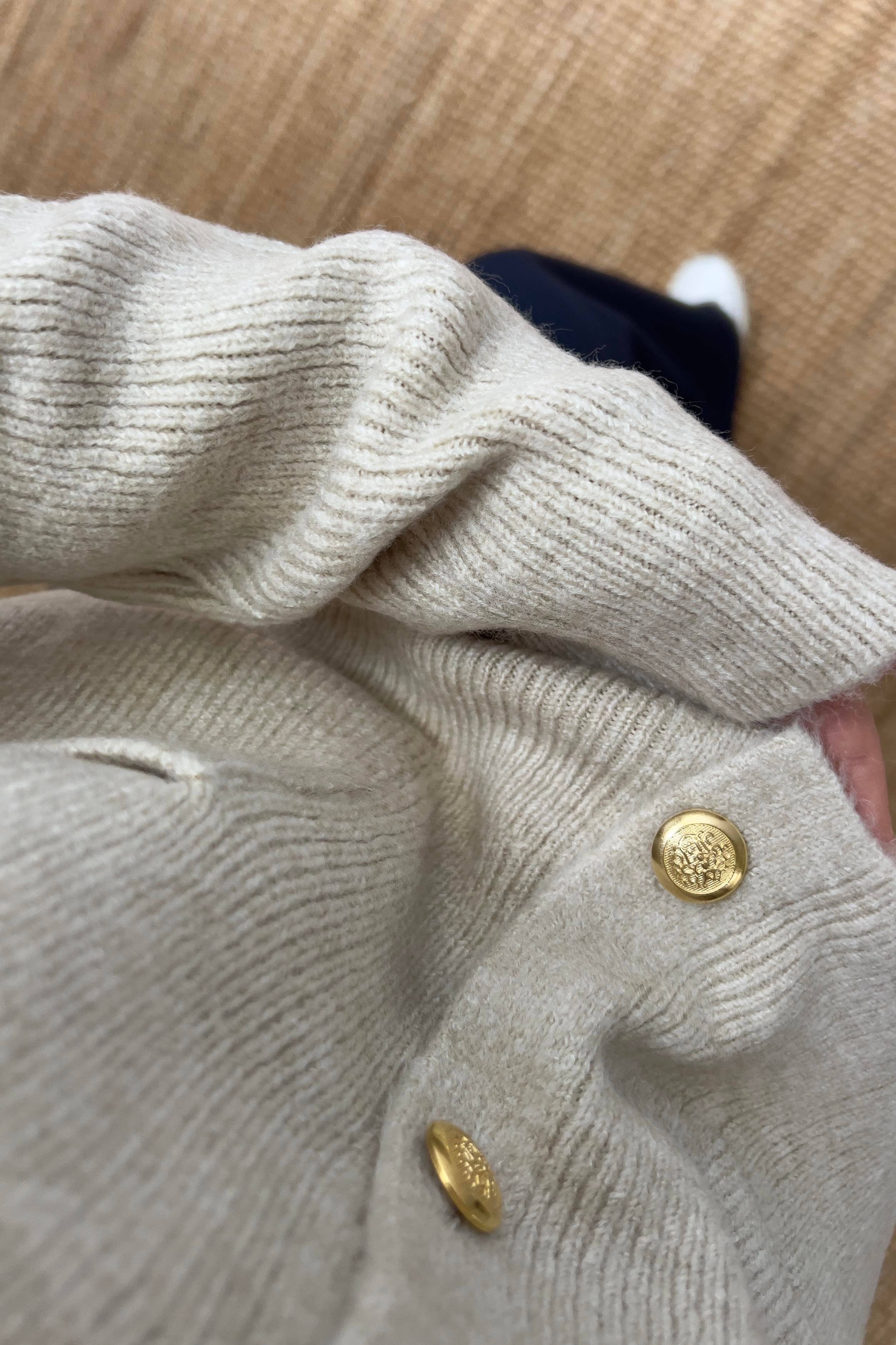MD Taş Cepli Gold Düğmeli Yumoş Hırka  uygun fiyatlarda www.butikhola.com adresinde