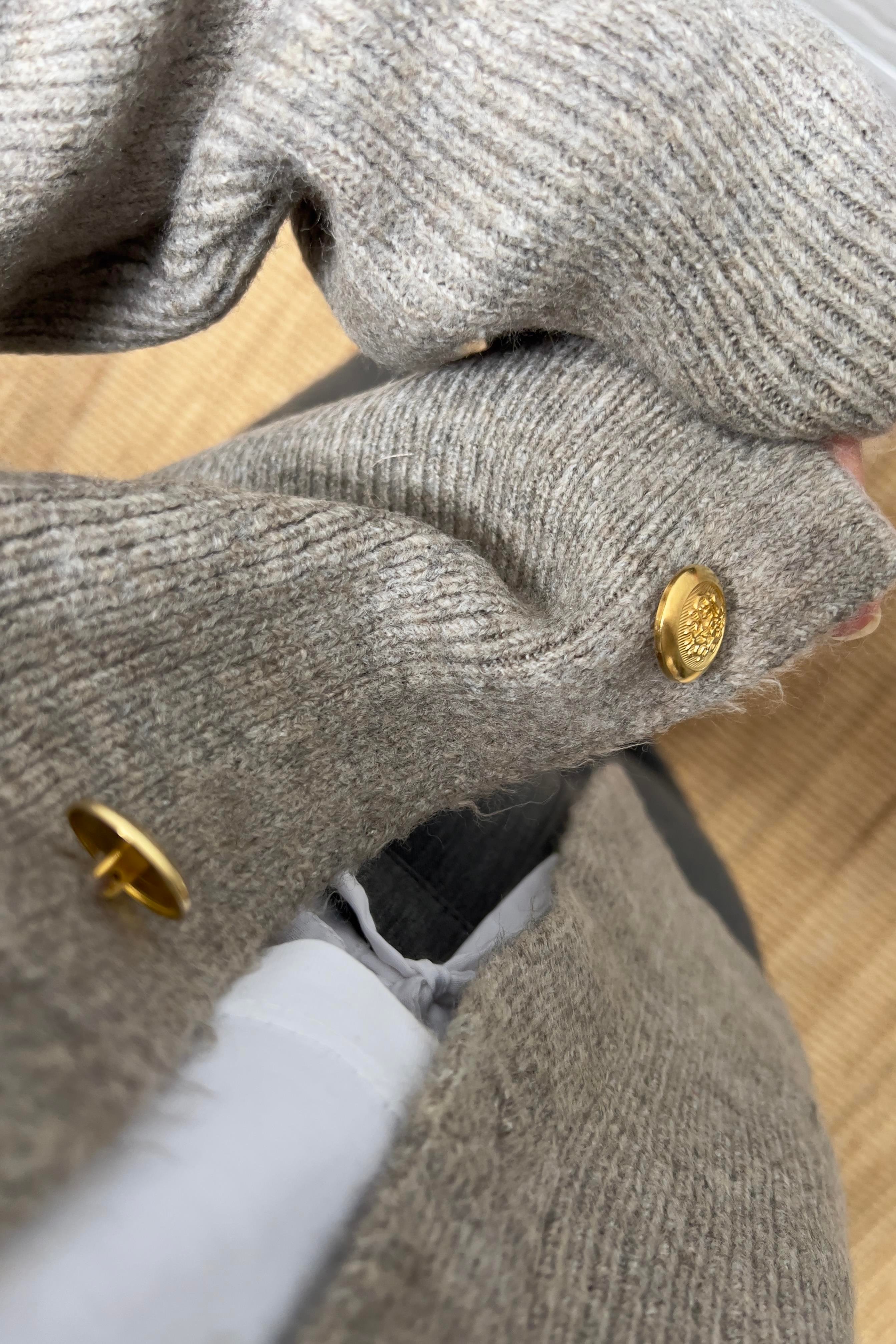 MD Vizon Cepli Gold Düğmeli Yumoş Hırka  uygun fiyatlarda www.butikhola.com adresinde