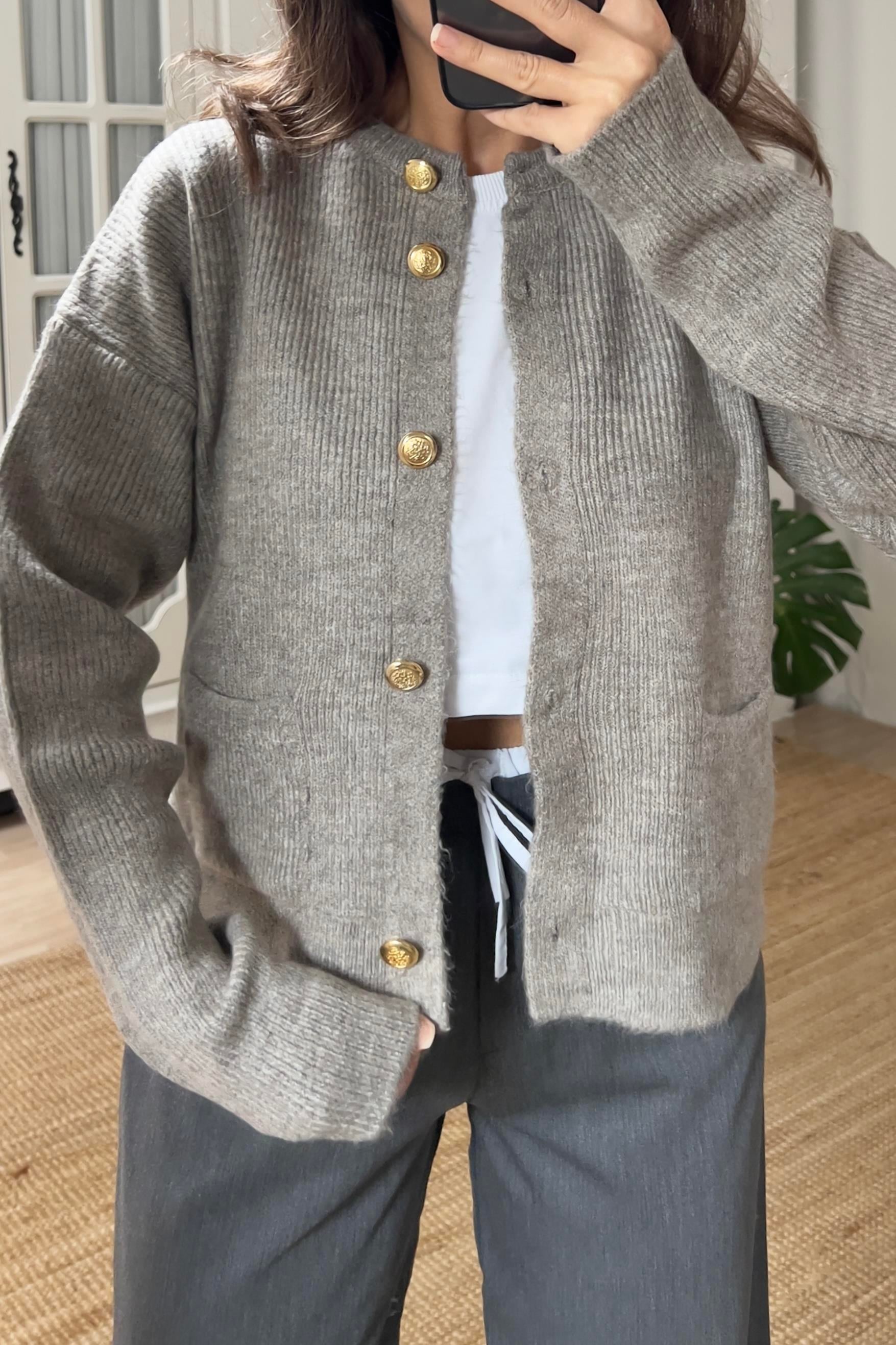MD Vizon Cepli Gold Düğmeli Yumoş Hırka  uygun fiyatlarda www.butikhola.com adresinde