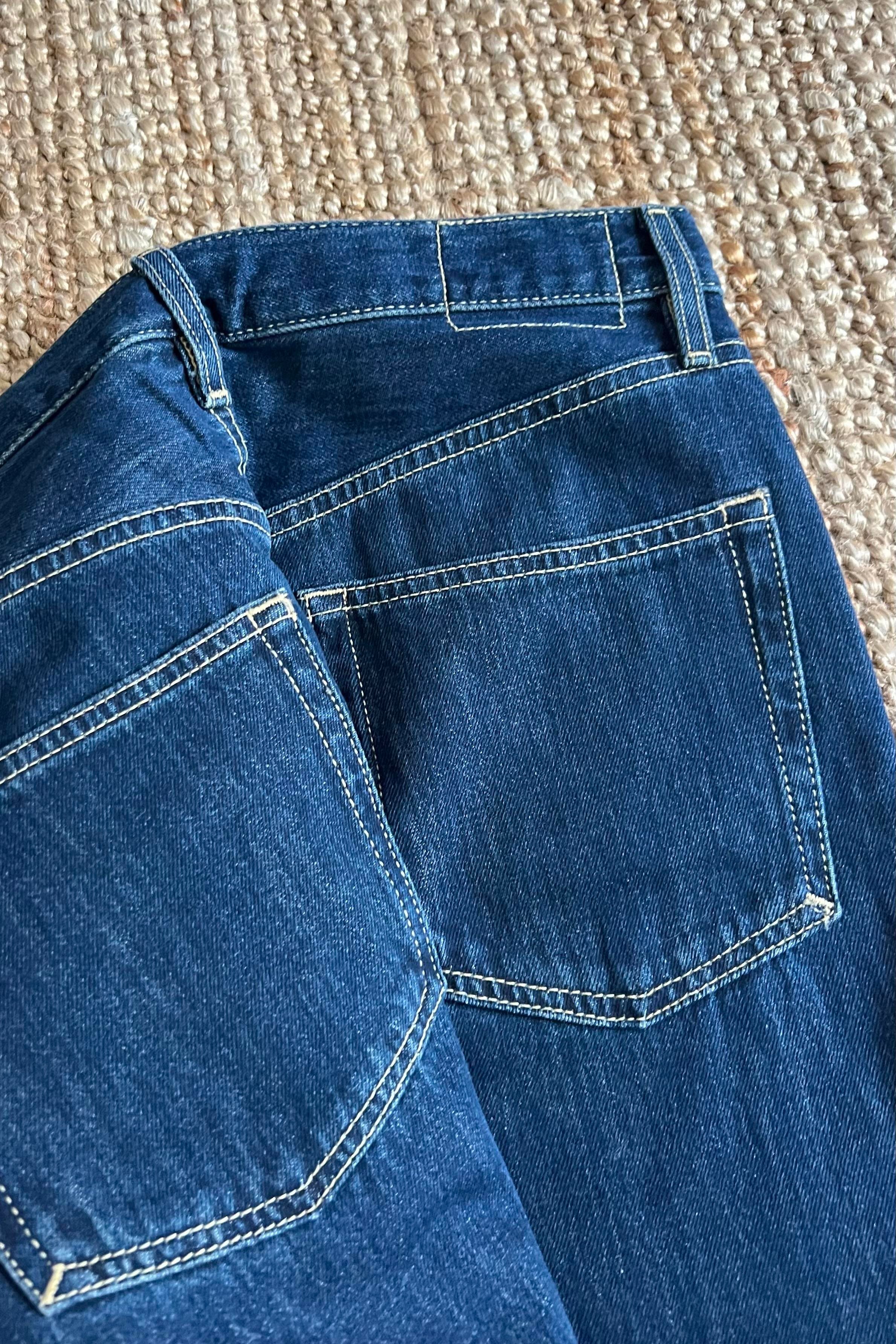 MD Yüksek Bel Straight Fit Jean uygun fiyatlarda www.butikhola.com adresinde