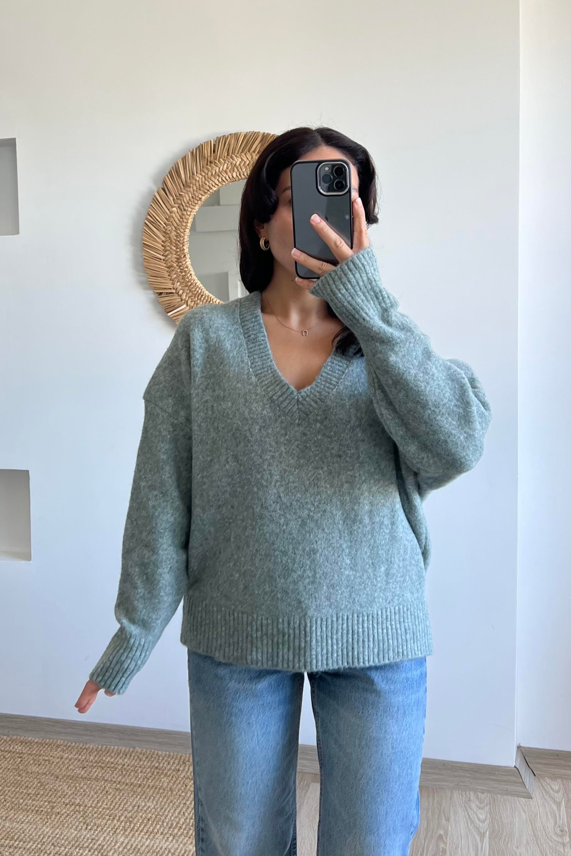 Mint V Yaka Soft Triko Kazak uygun fiyatlarda www.butikhola.com adresinde