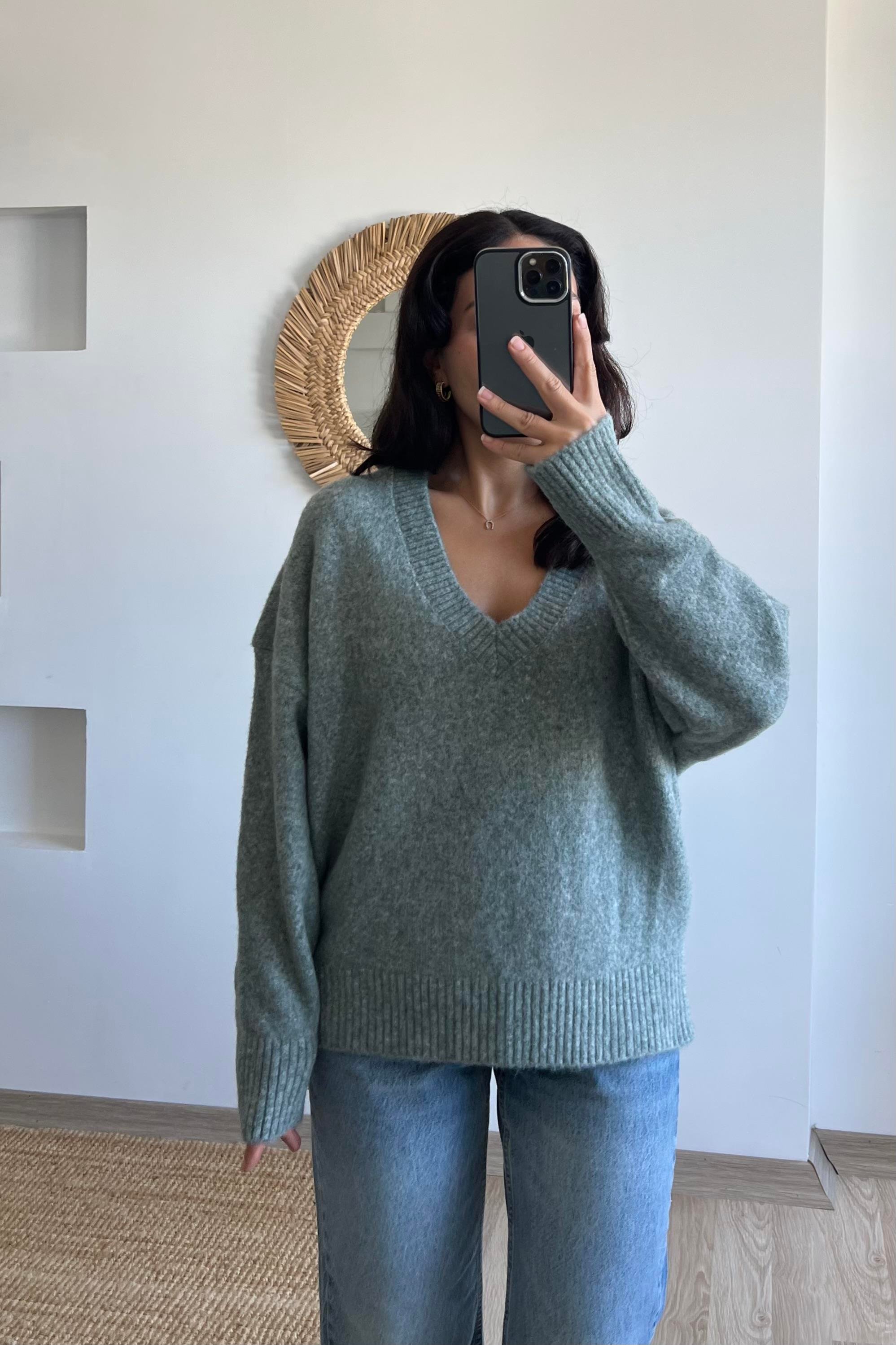 Mint V Yaka Soft Triko Kazak uygun fiyatlarda www.butikhola.com adresinde