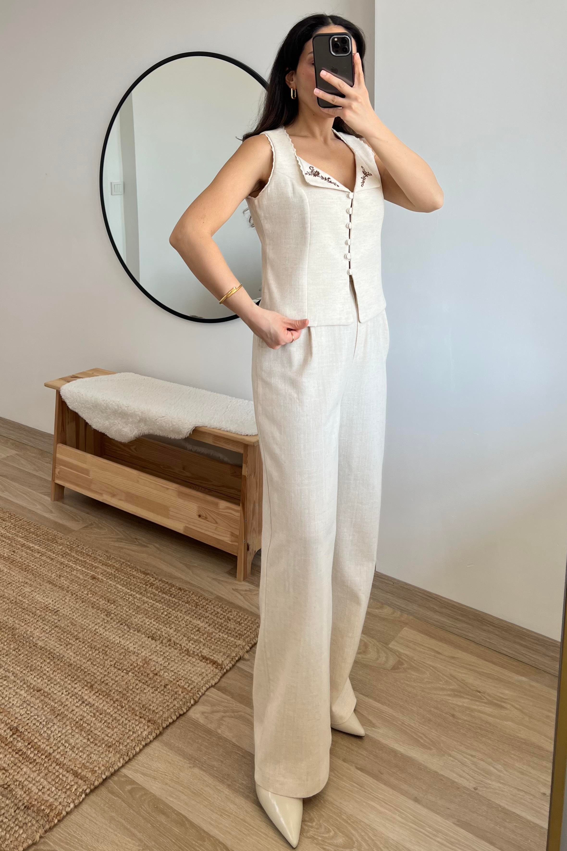 Natural Nakışlı Yelek Pantolon Takım uygun fiyatlarda www.butikhola.com adresinde