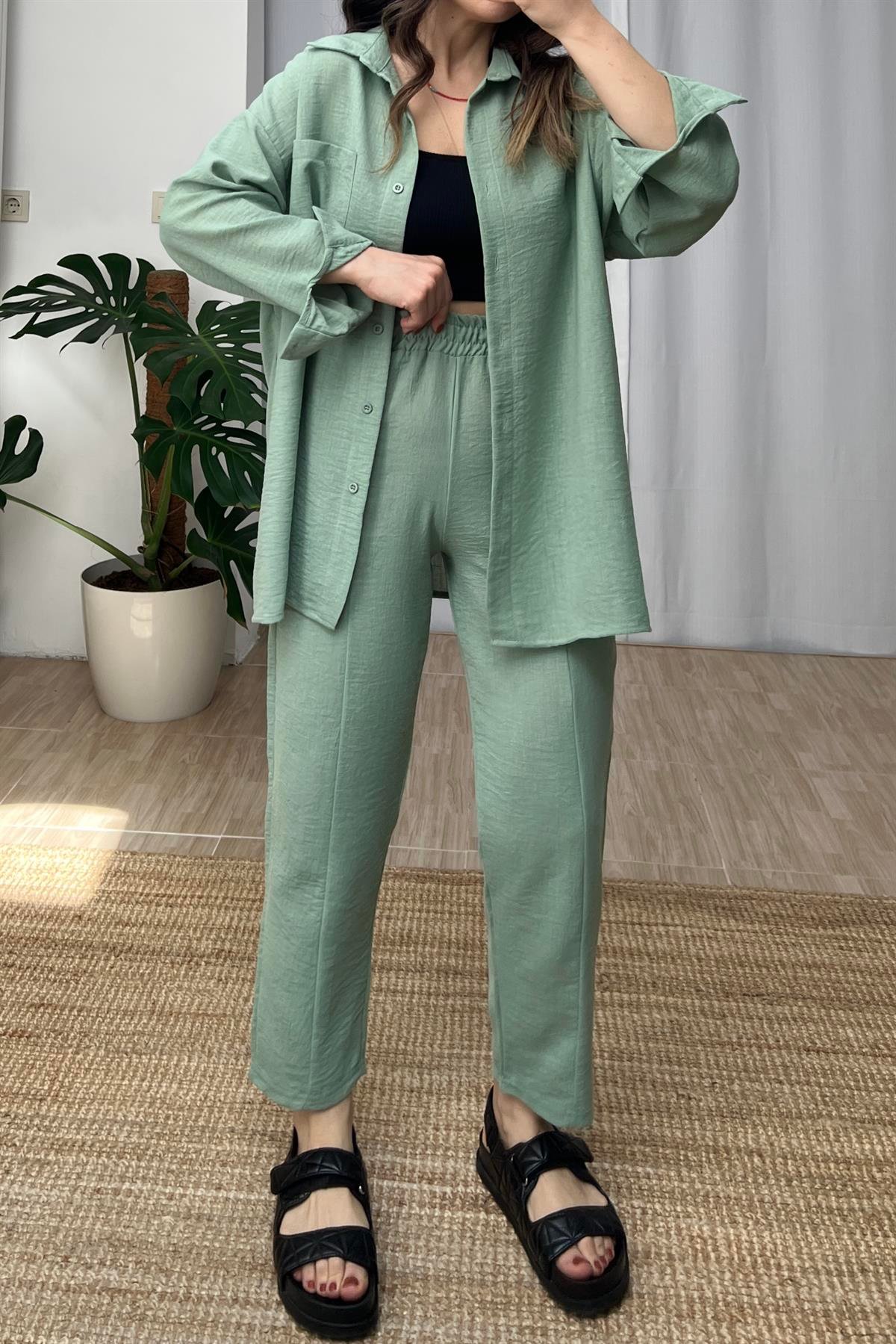 Nil Yeşili Gömlek Pantolon Takım uygun fiyatlarda www.butikhola.com adresinde