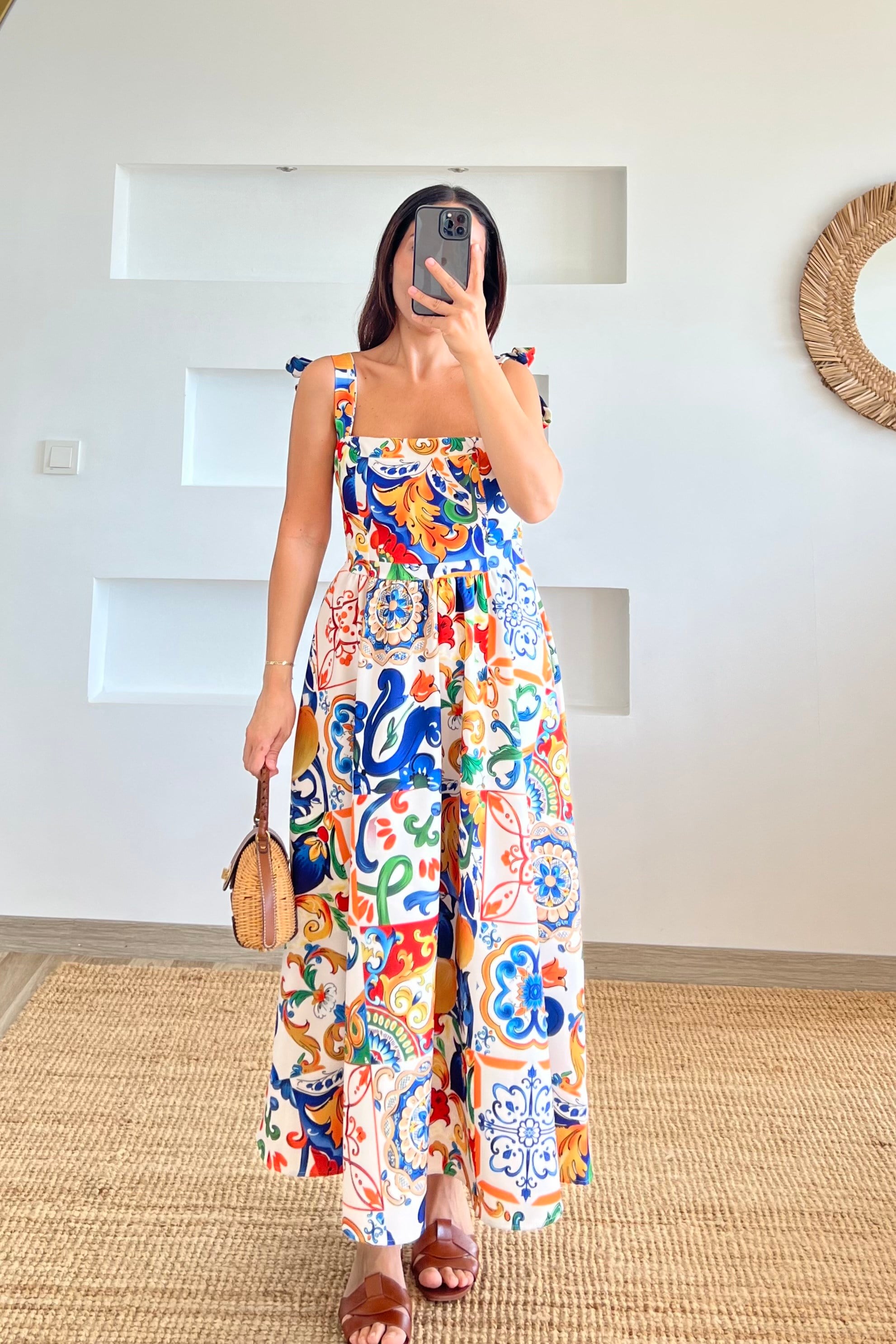 Omuzdan Bağlamalı Desenli Elbise uygun fiyatlarda www.butikhola.com adresinde