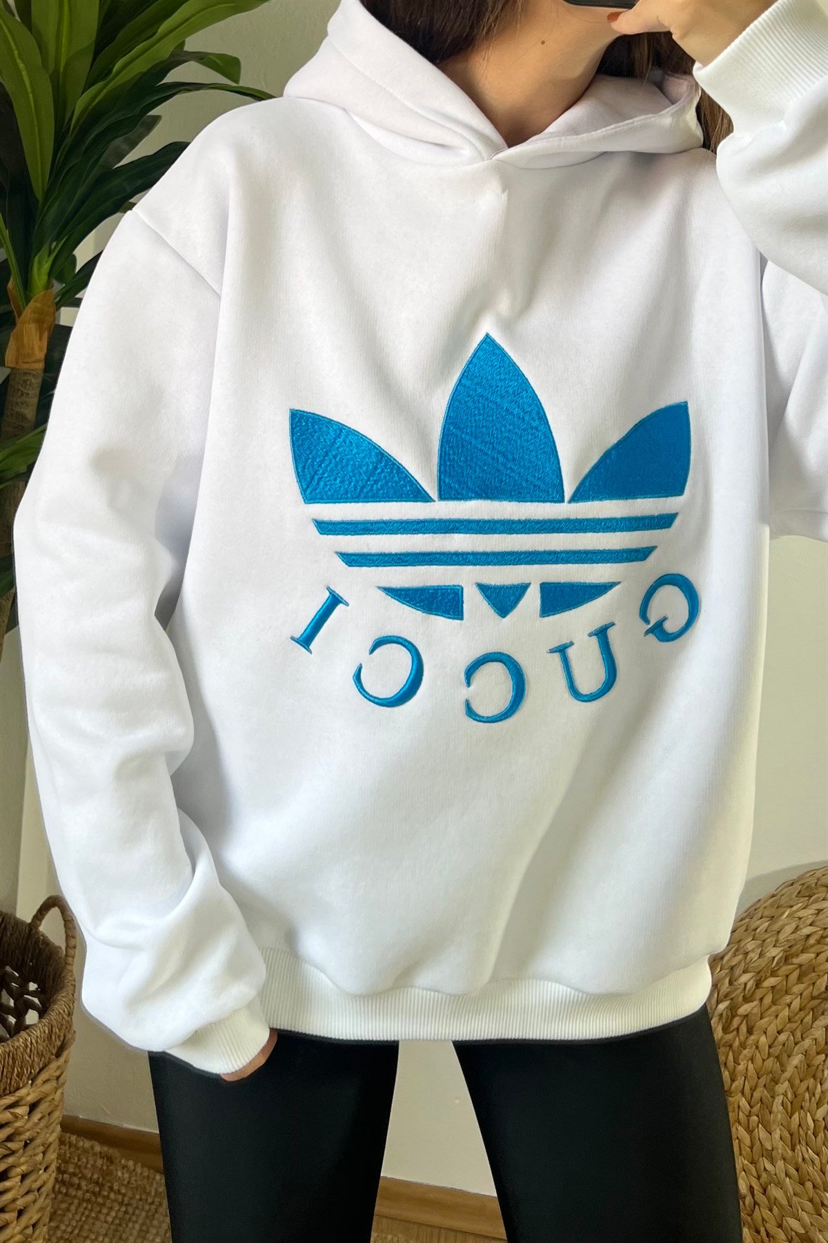 Orjinal Marka Kapüşonlu Sweatshirt uygun fiyatlarda www.butikhola.com adresinde