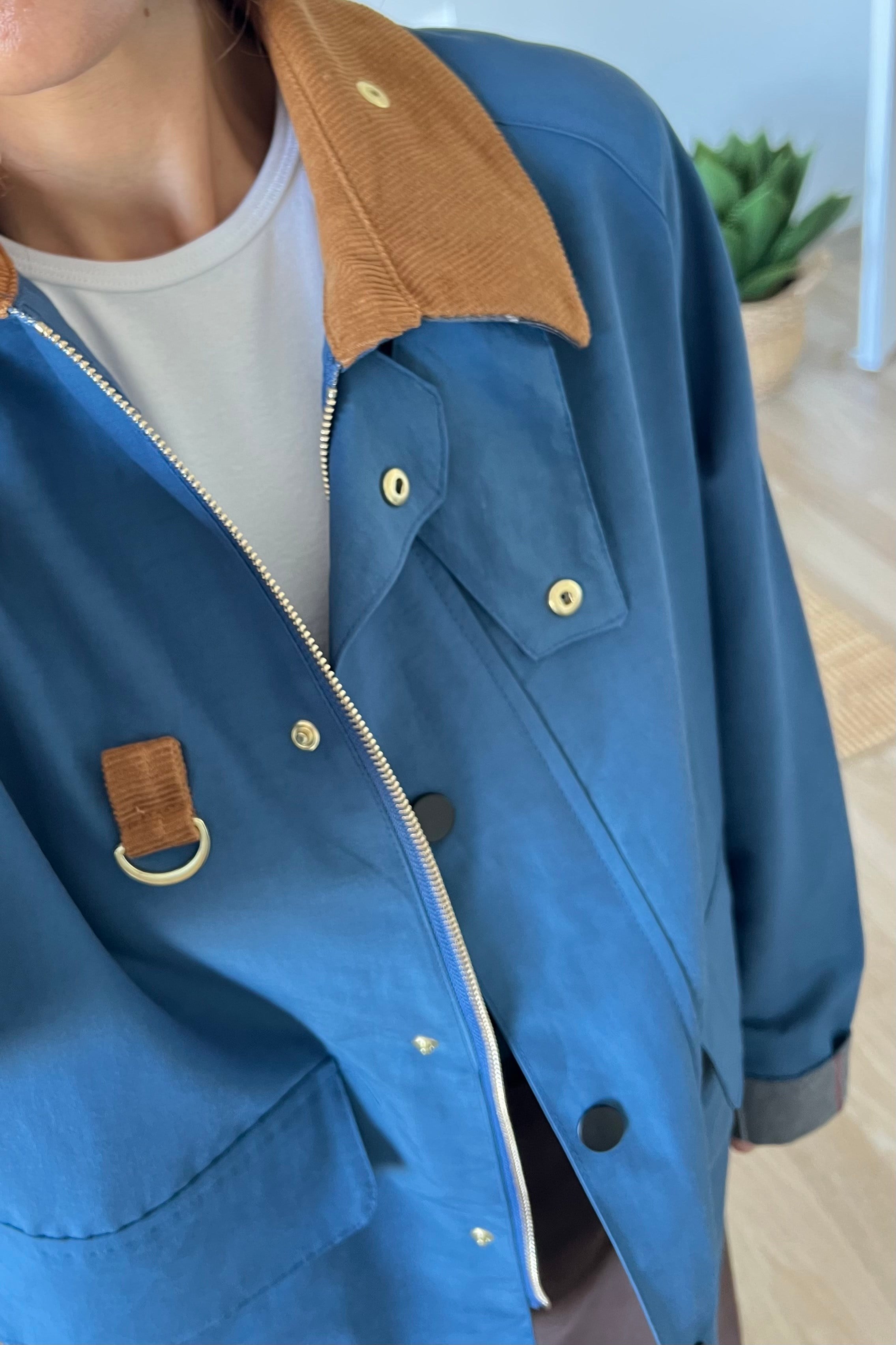 Orjinal Model Premium Kalite Mavi Mevsimlik Mont uygun fiyatlarda www.butikhola.com adresinde