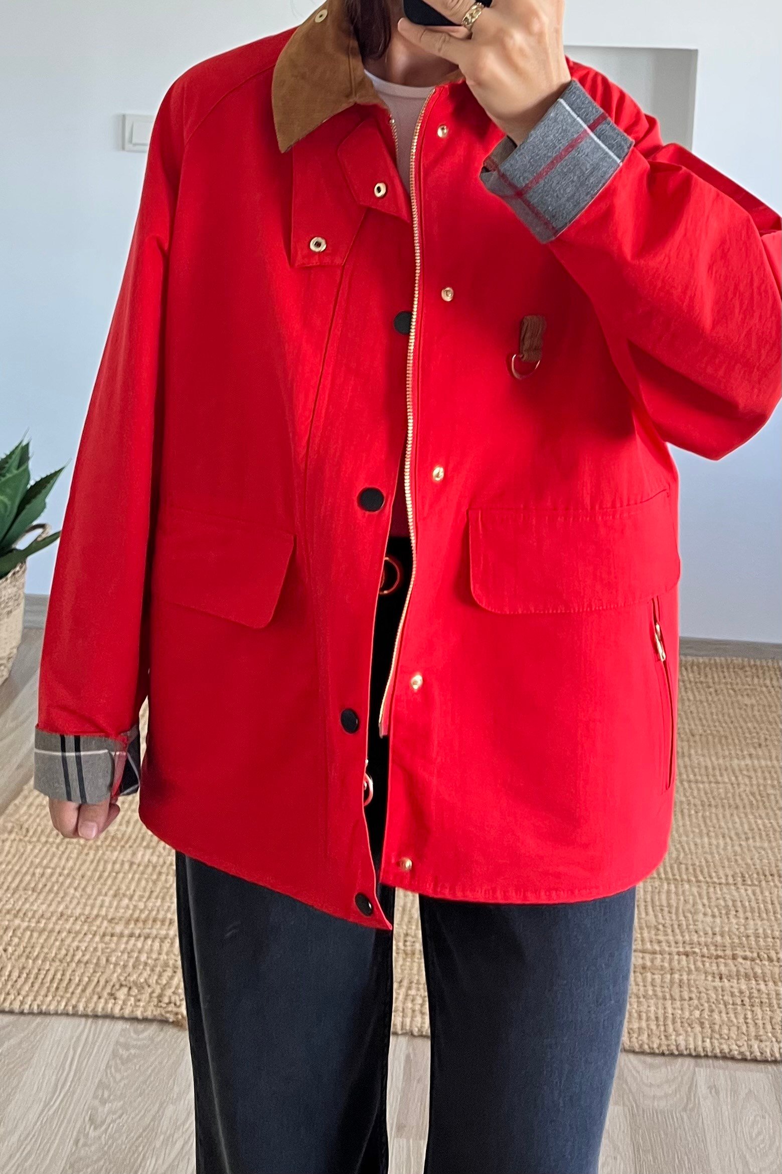 Orjinal Model Premium Kalite Nar Çiçeği Mevsimlik Mont uygun fiyatlarda www.butikhola.com adresinde