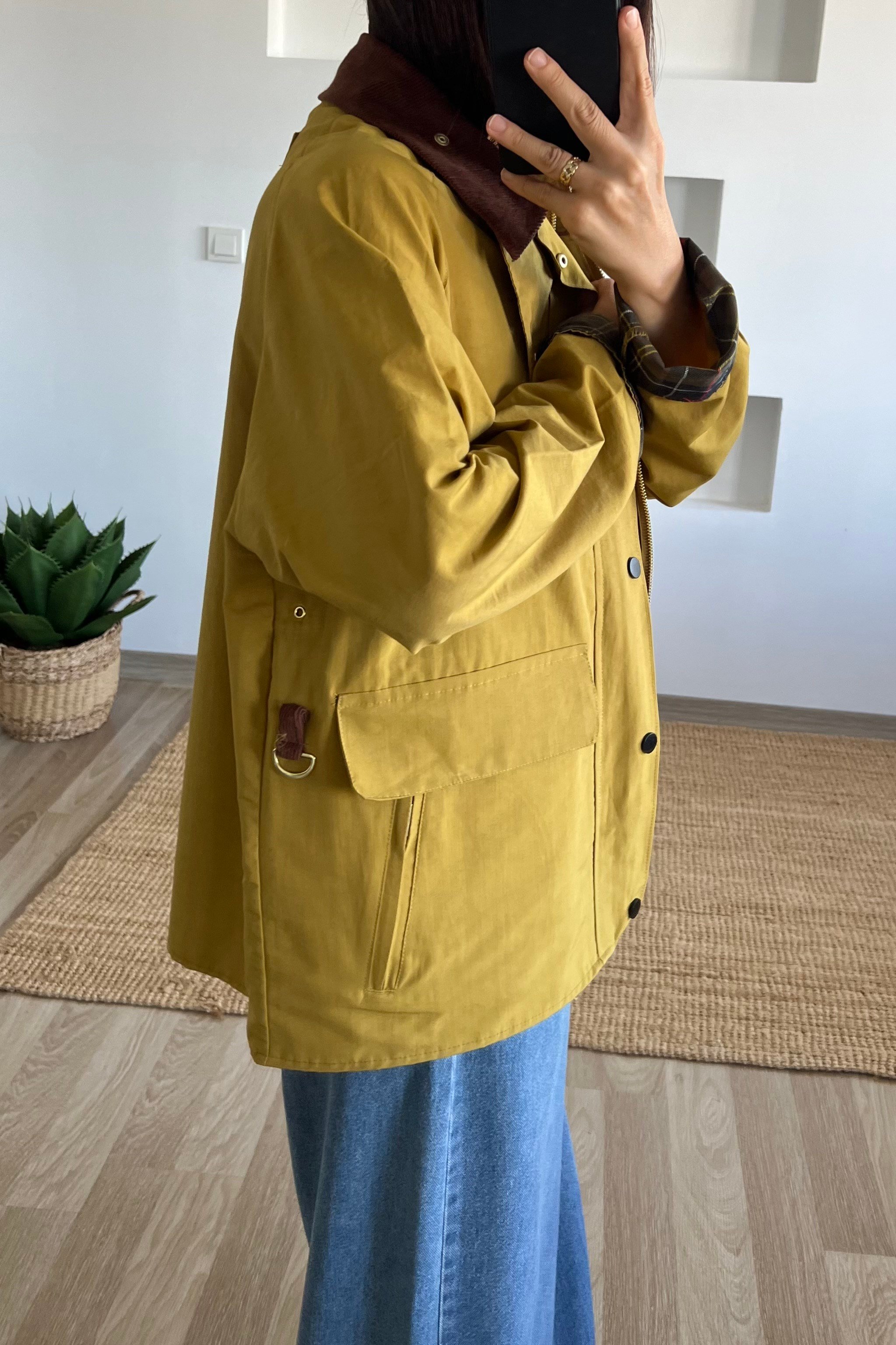 Orjinal Model Premium Kalite Yağ Yeşili Mevsimlik Mont uygun fiyatlarda www.butikhola.com adresinde