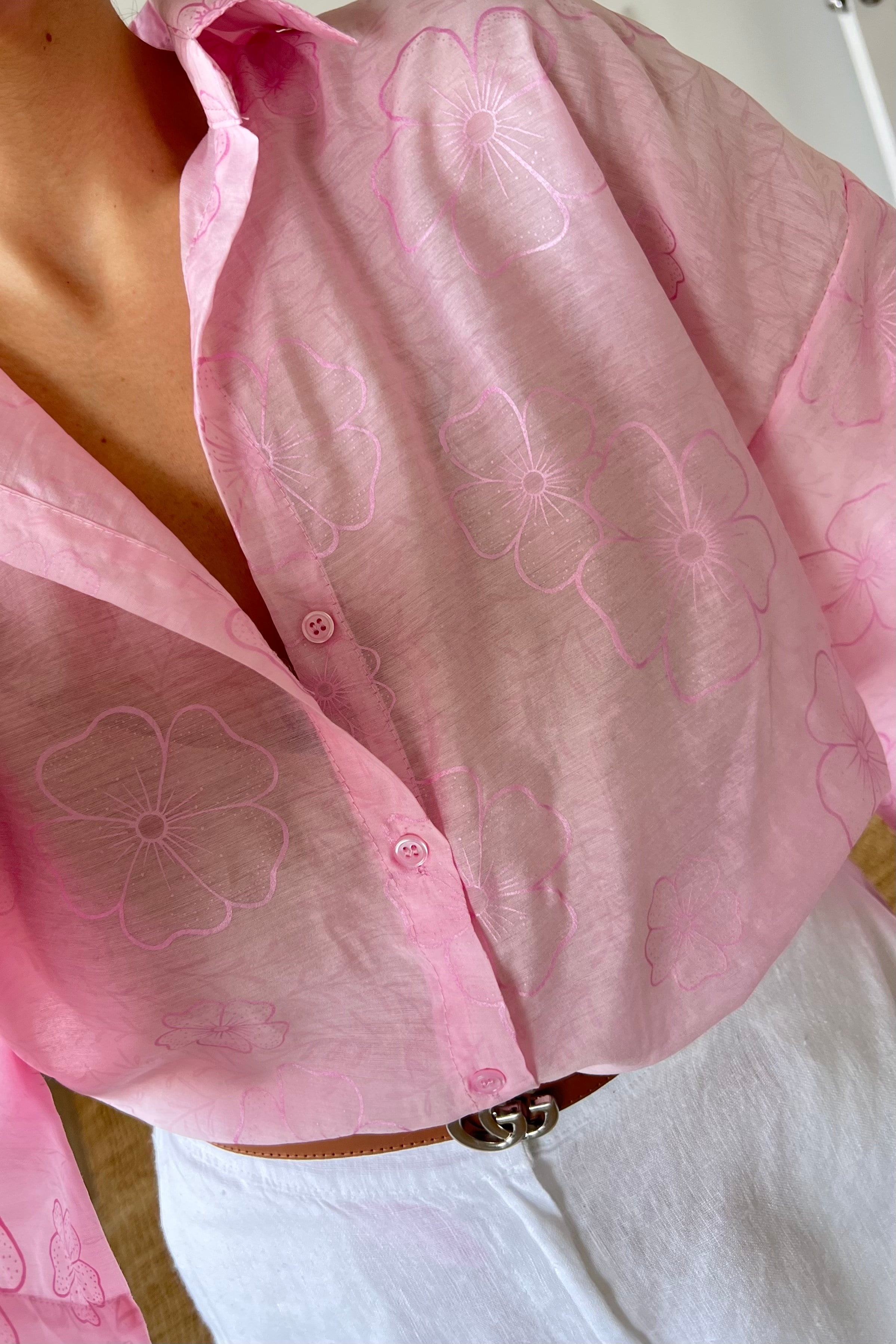 Pembe Çiçek Desenli Oversize Gömlek uygun fiyatlarda www.butikhola.com adresinde
