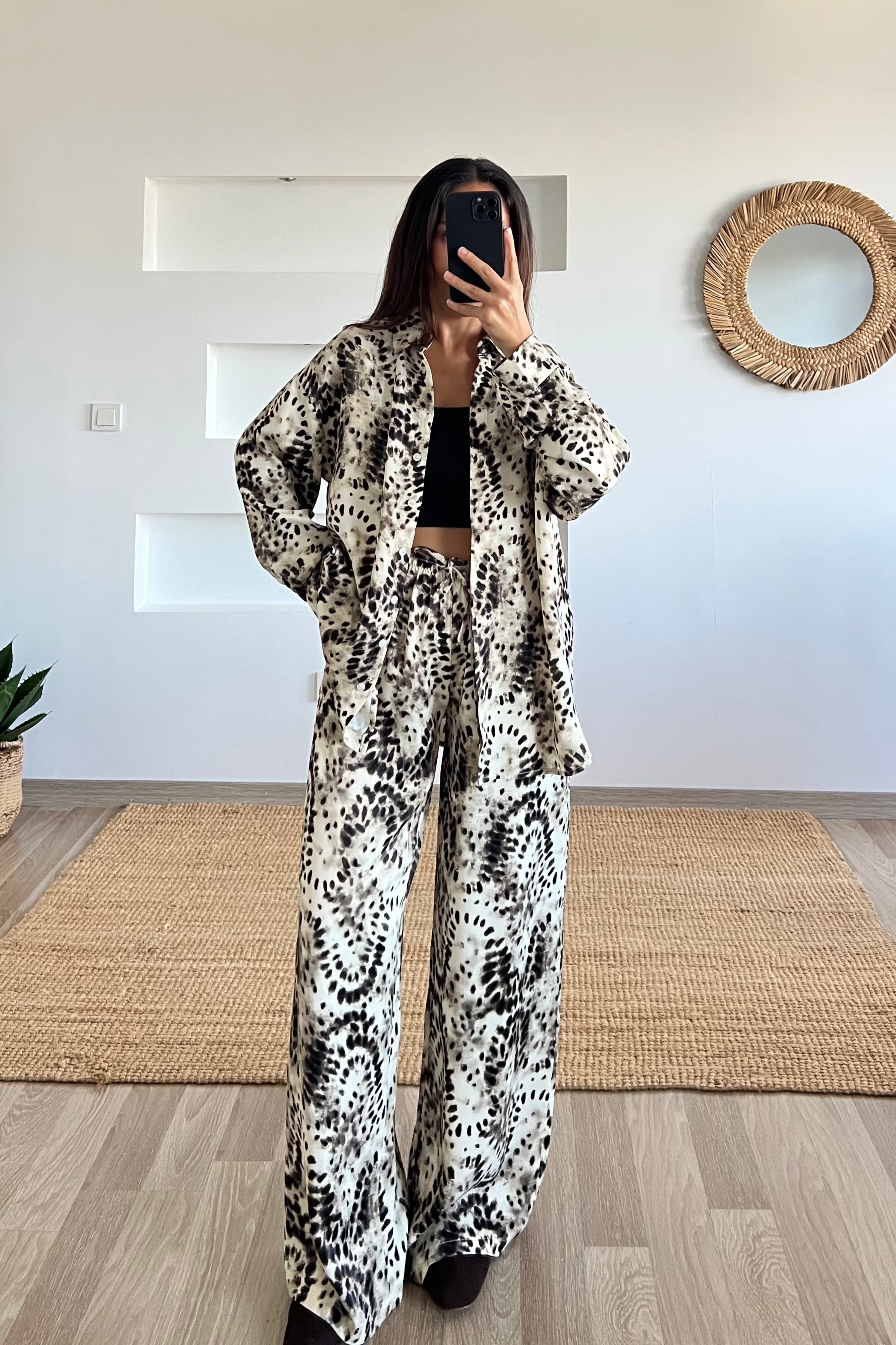Premium Animal Print Gömlek Pantolon Takım uygun fiyatlarda www.butikhola.com adresinde