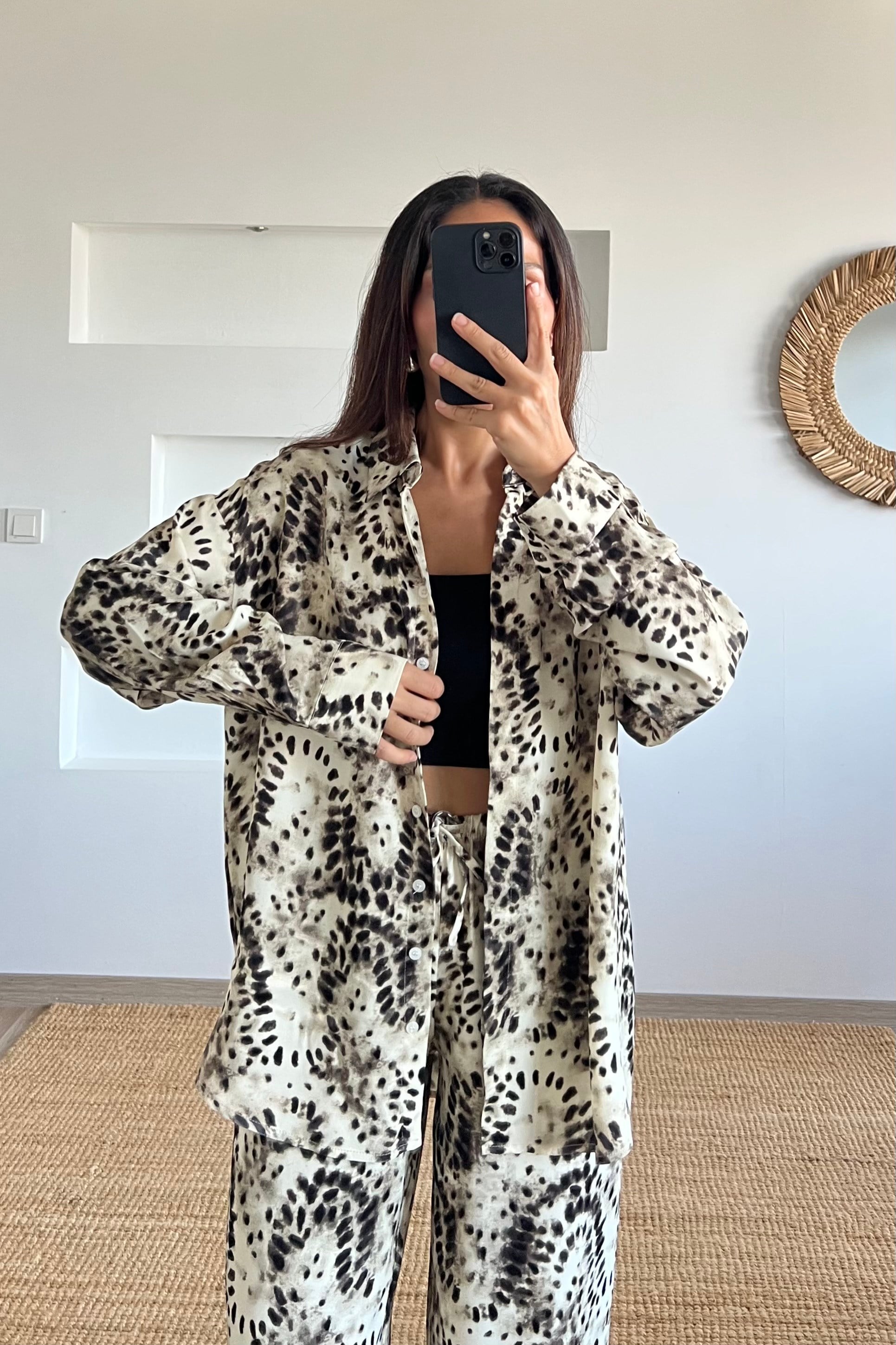 Premium Animal Print Gömlek Pantolon Takım uygun fiyatlarda www.butikhola.com adresinde