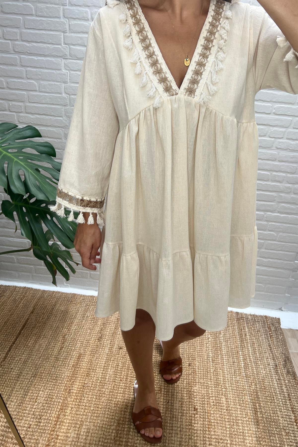 Püskül Detaylı Etnik Elbise  uygun fiyatlarda www.butikhola.com adresinde