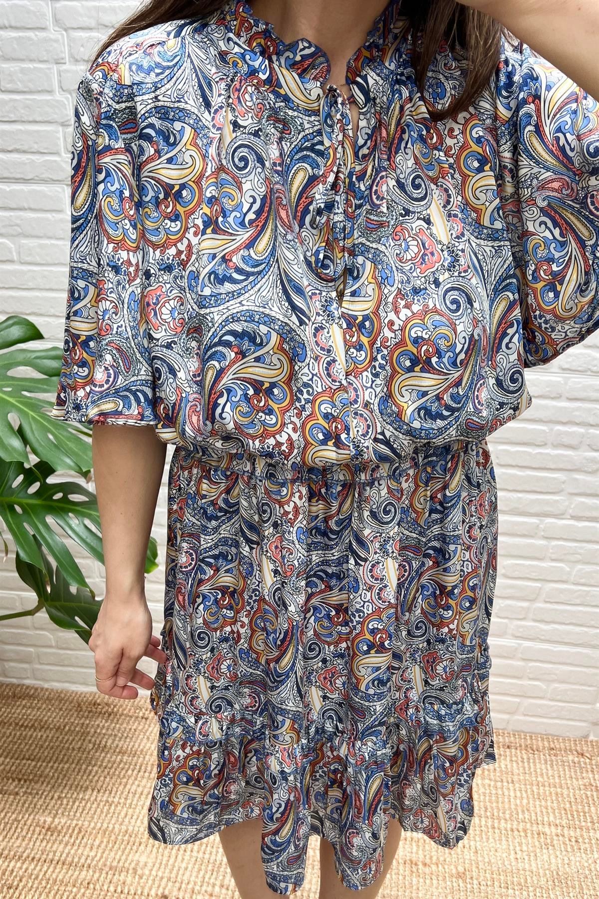 Şal Desenli Beli Gipeli Elbise uygun fiyatlarda www.butikhola.com adresinde