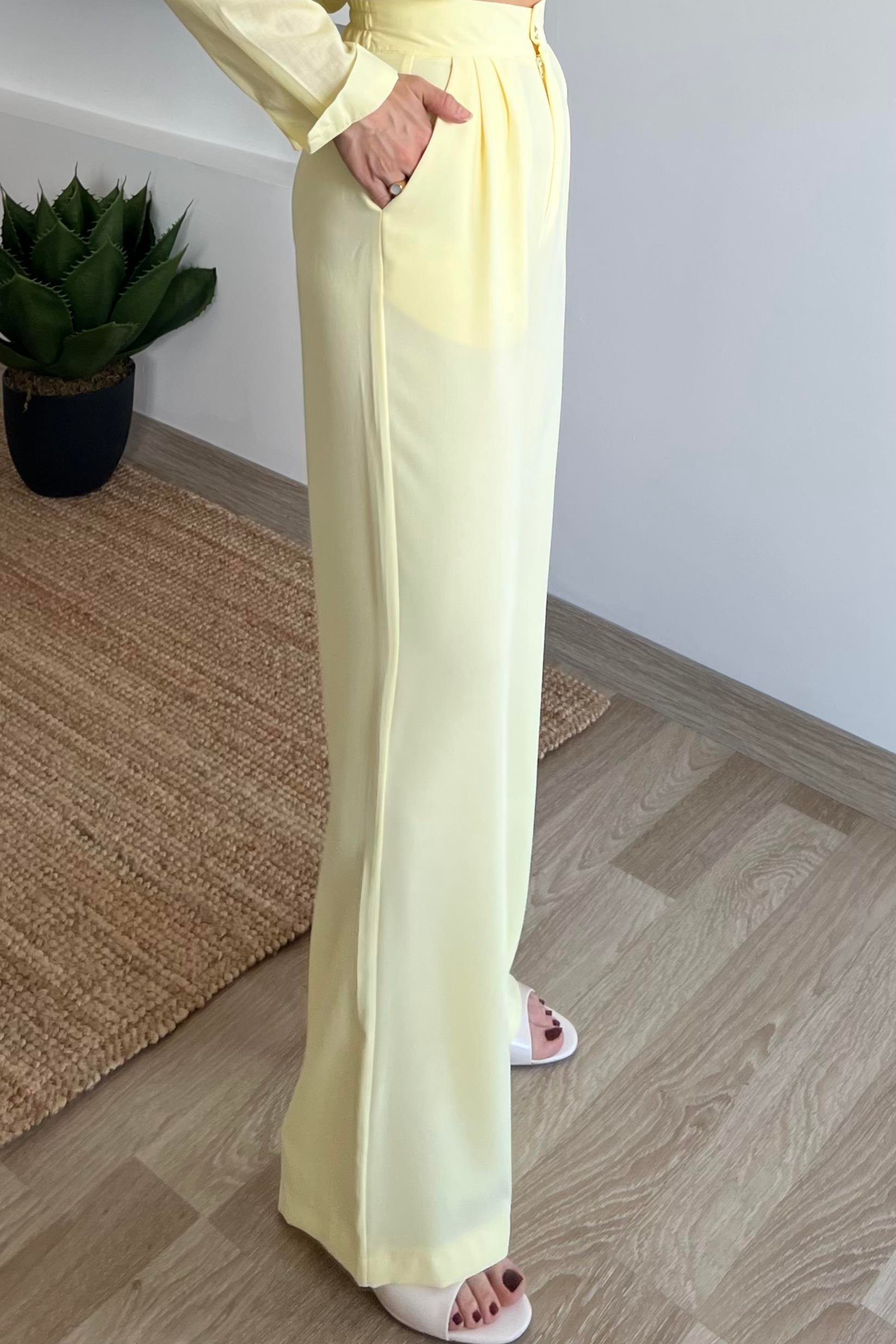 Sarı Gold Düğmeli Pantolon uygun fiyatlarda www.butikhola.com adresinde