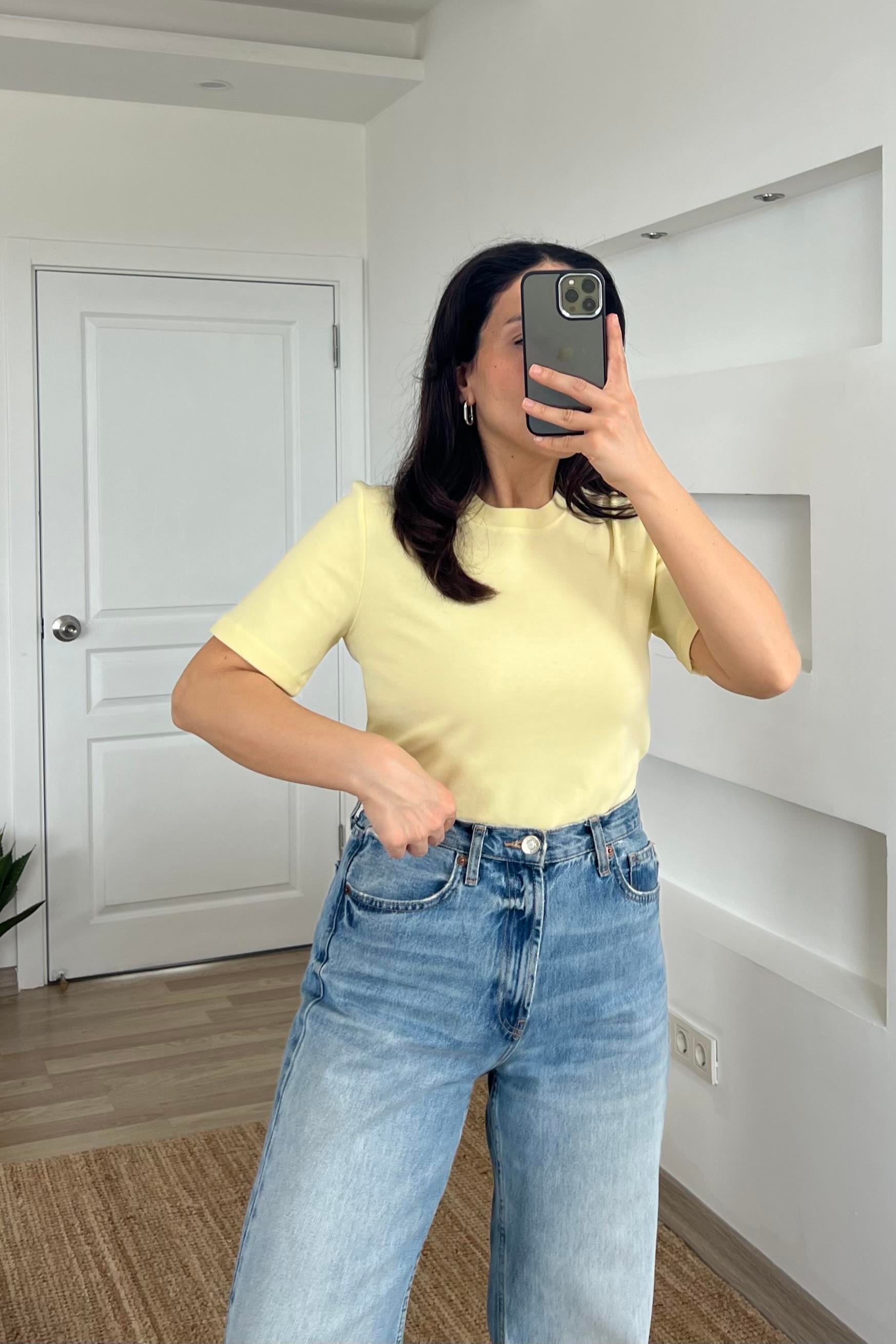 Sarı Organik Pamuklu Basic Tshirt uygun fiyatlarda www.butikhola.com adresinde