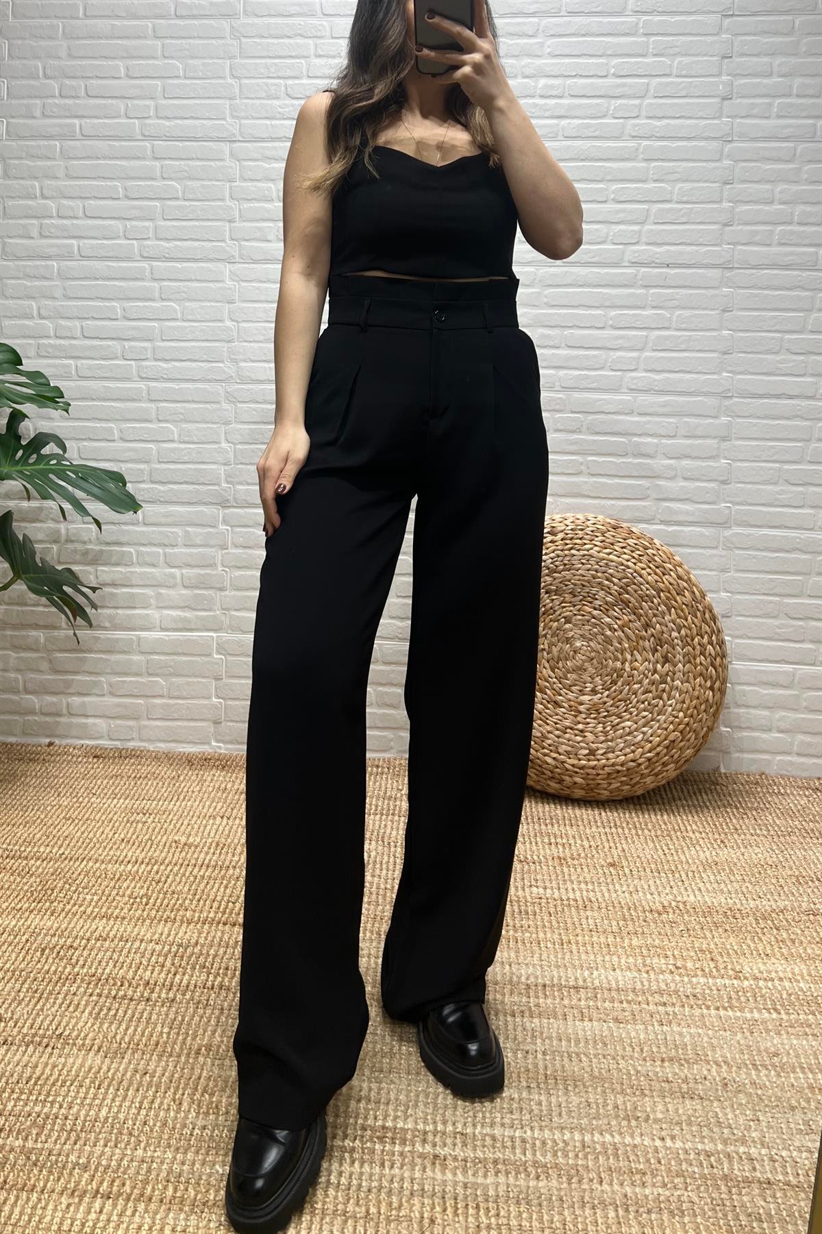 Siyah Askılı Büstiyer Pantolon Takım uygun fiyatlarda www.butikhola.com adresinde