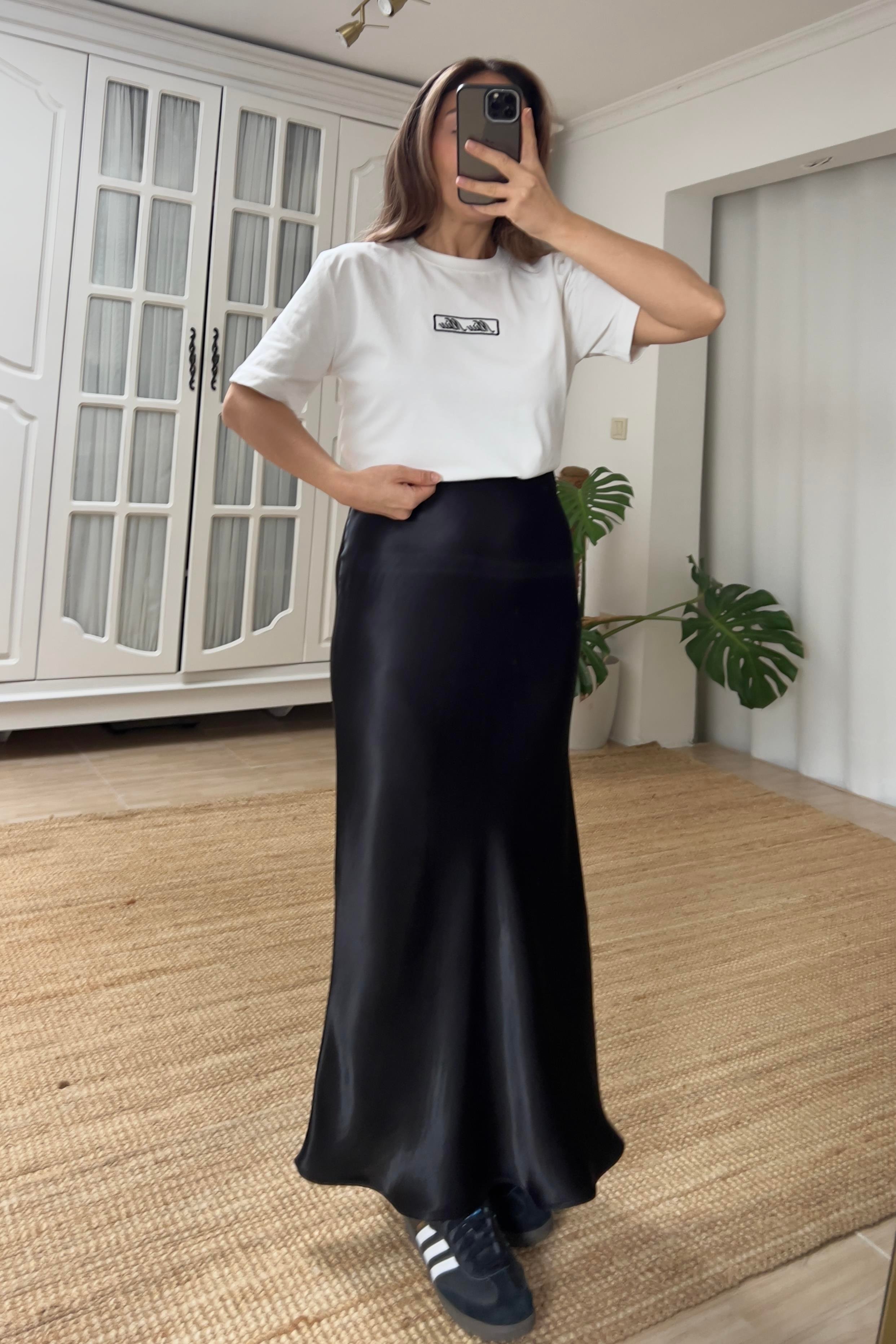 Siyah Beli Lastikli Saten Etek uygun fiyatlarda www.butikhola.com adresinde