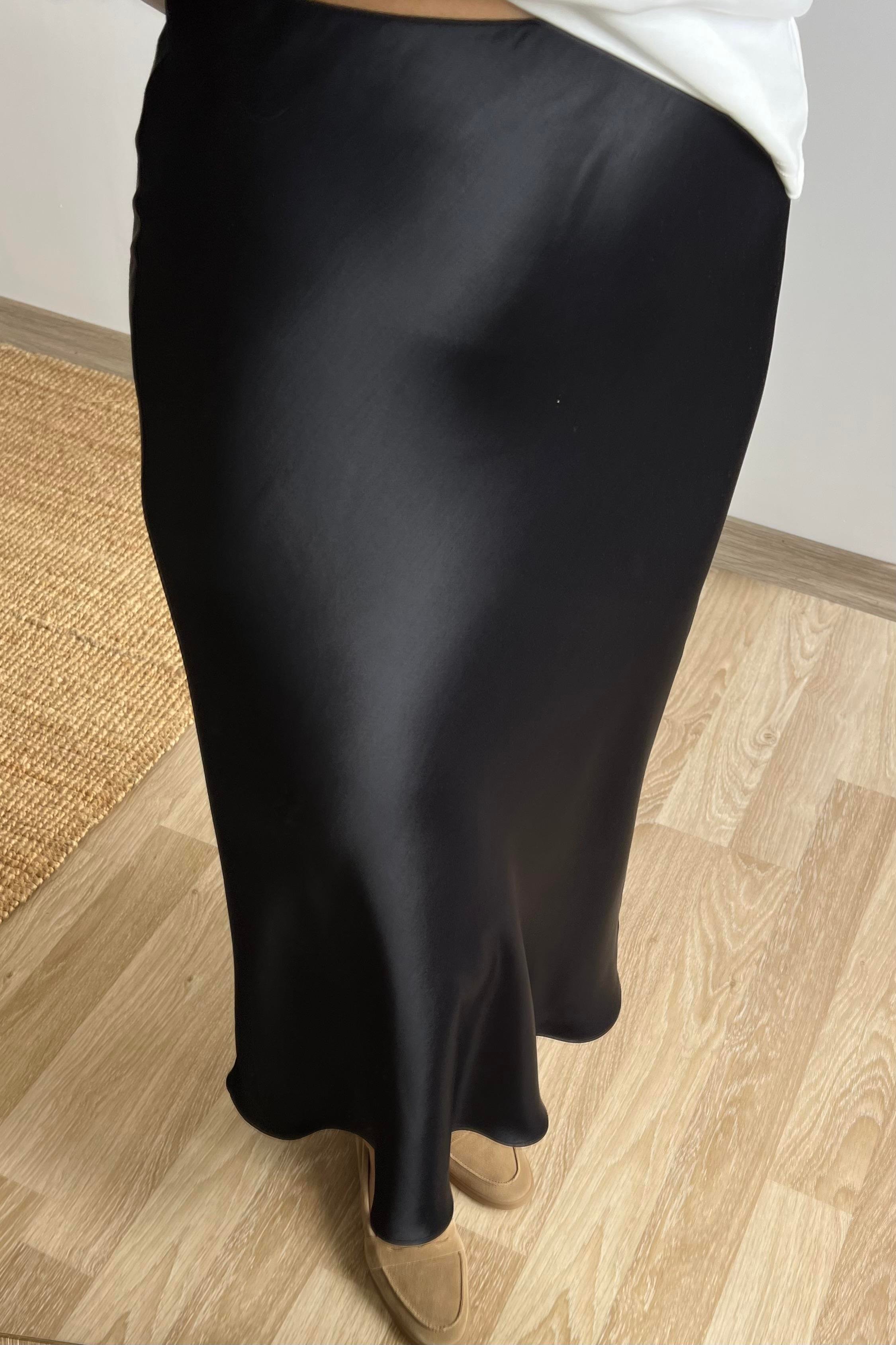 Siyah Beli Lastikli Saten Etek uygun fiyatlarda www.butikhola.com adresinde