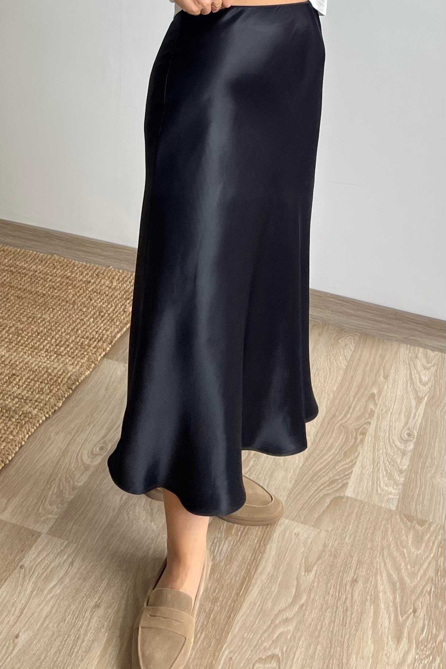 Siyah Beli Lastikli Saten Etek uygun fiyatlarda www.butikhola.com adresinde