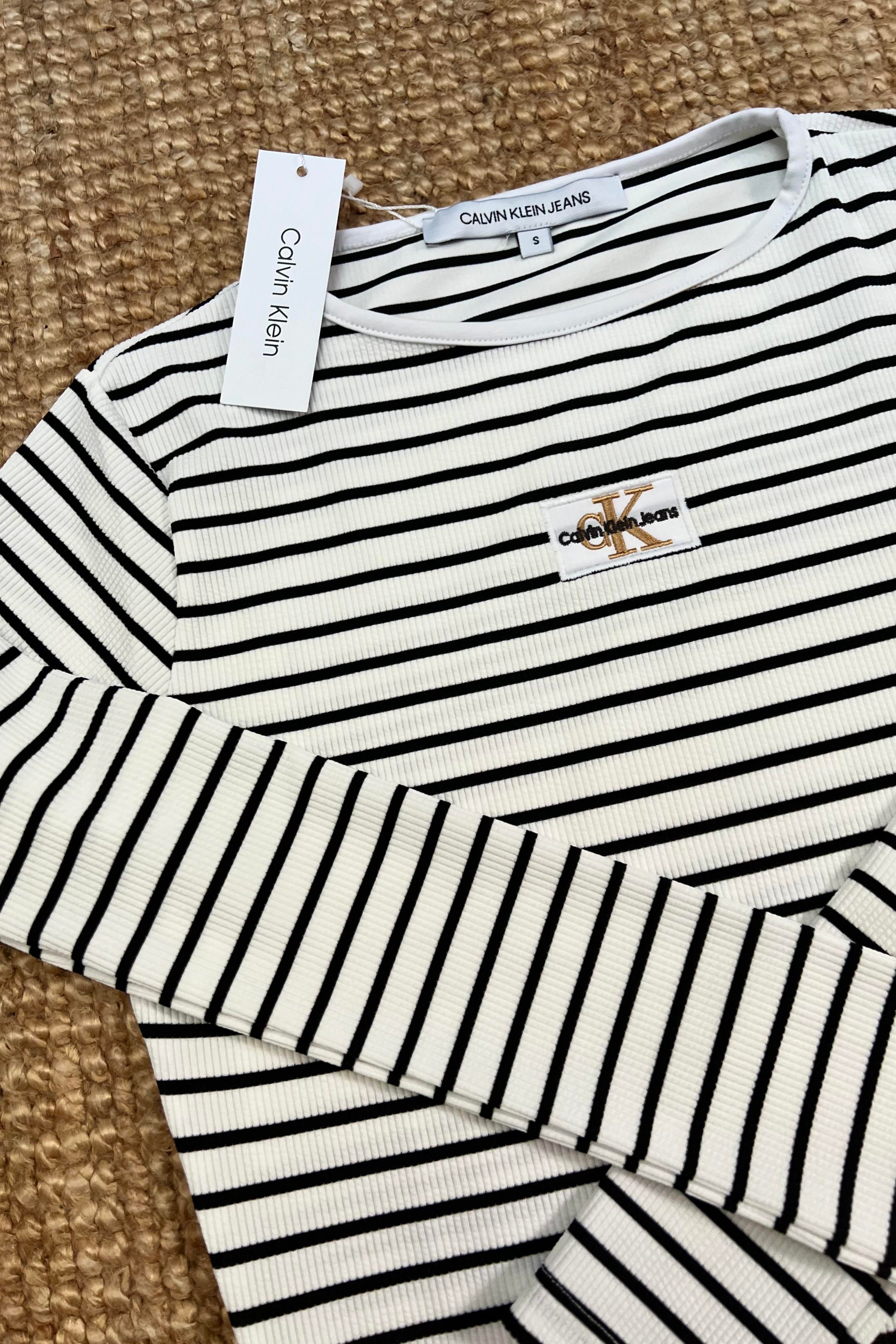 Siyah Beyaz Çizgili Logo Nakışlı İnce Sweatshirt uygun fiyatlarda www.butikhola.com adresinde