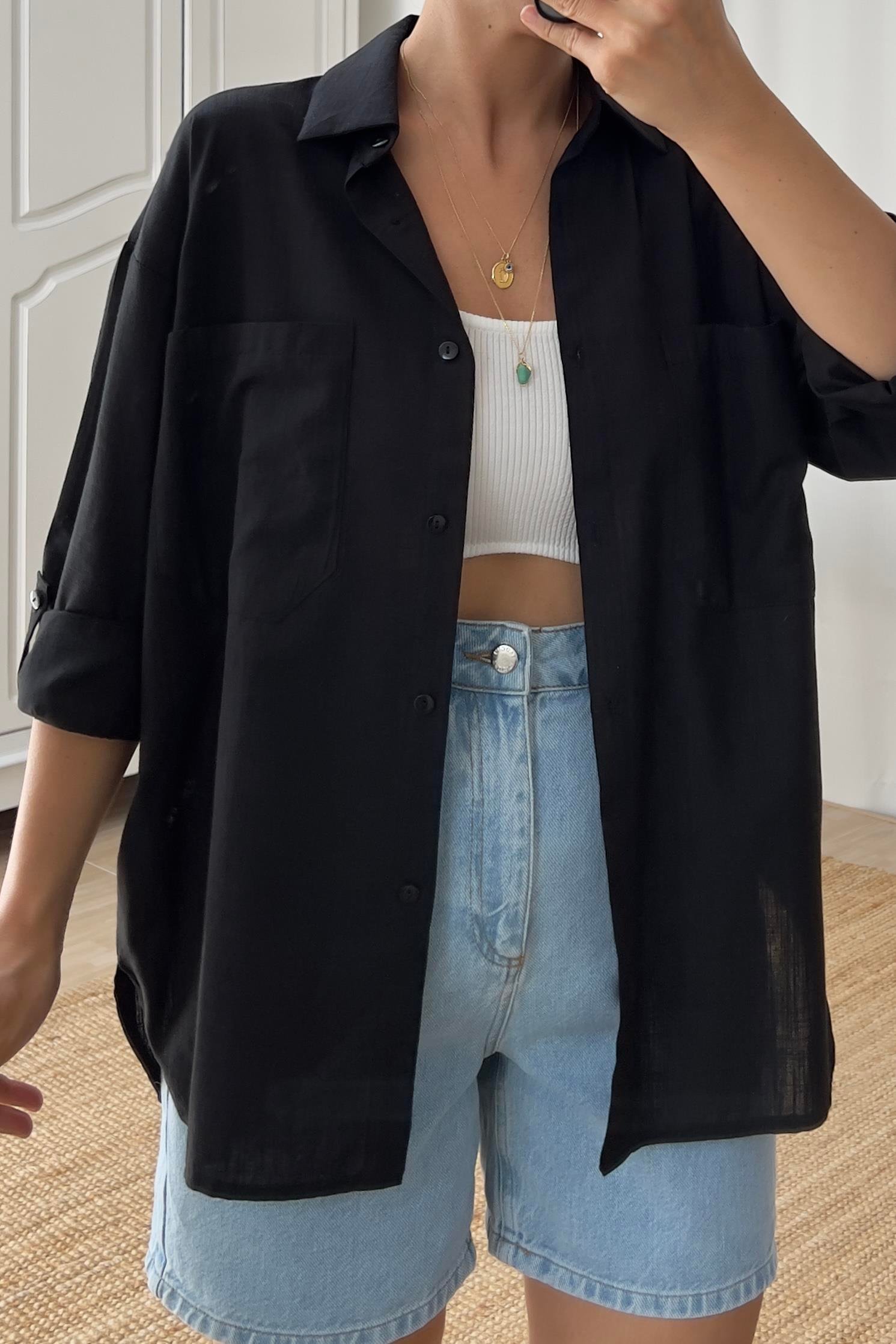 Siyah Çift Cep Detaylı Keten Gömlek  uygun fiyatlarda www.butikhola.com adresinde