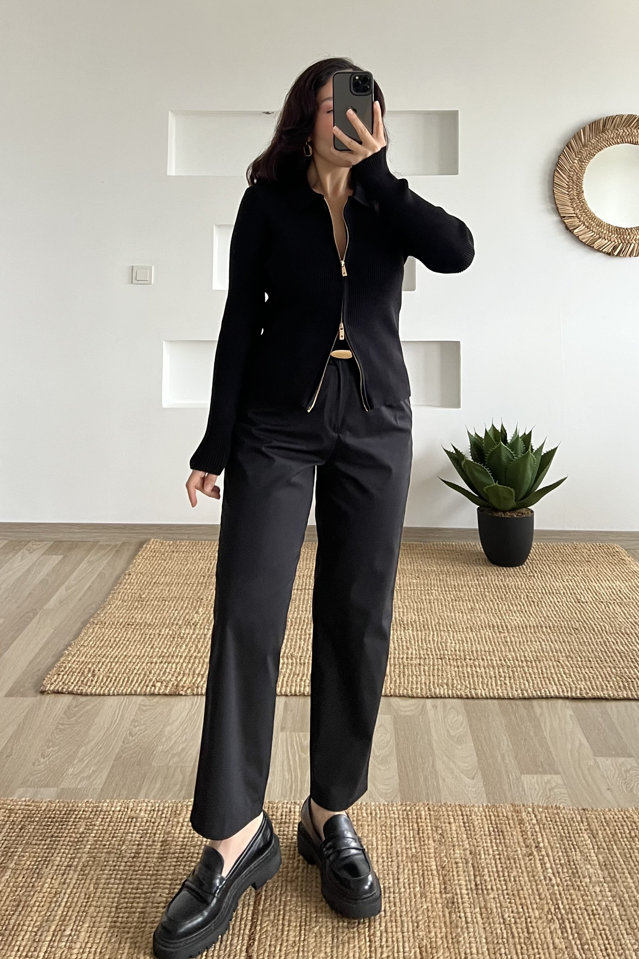 Siyah Çift Fermuarlı Polo Yaka Hırka uygun fiyatlarda www.butikhola.com adresinde