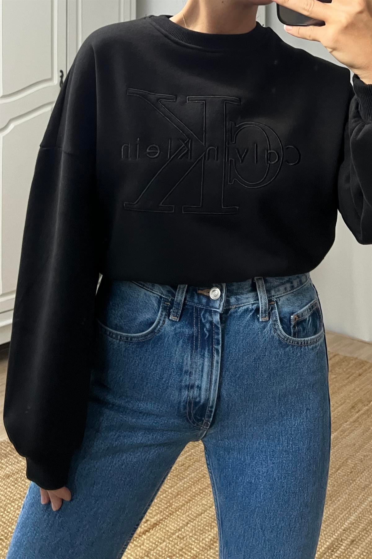 Siyah Ck Sweatshirt uygun fiyatlarda www.butikhola.com adresinde