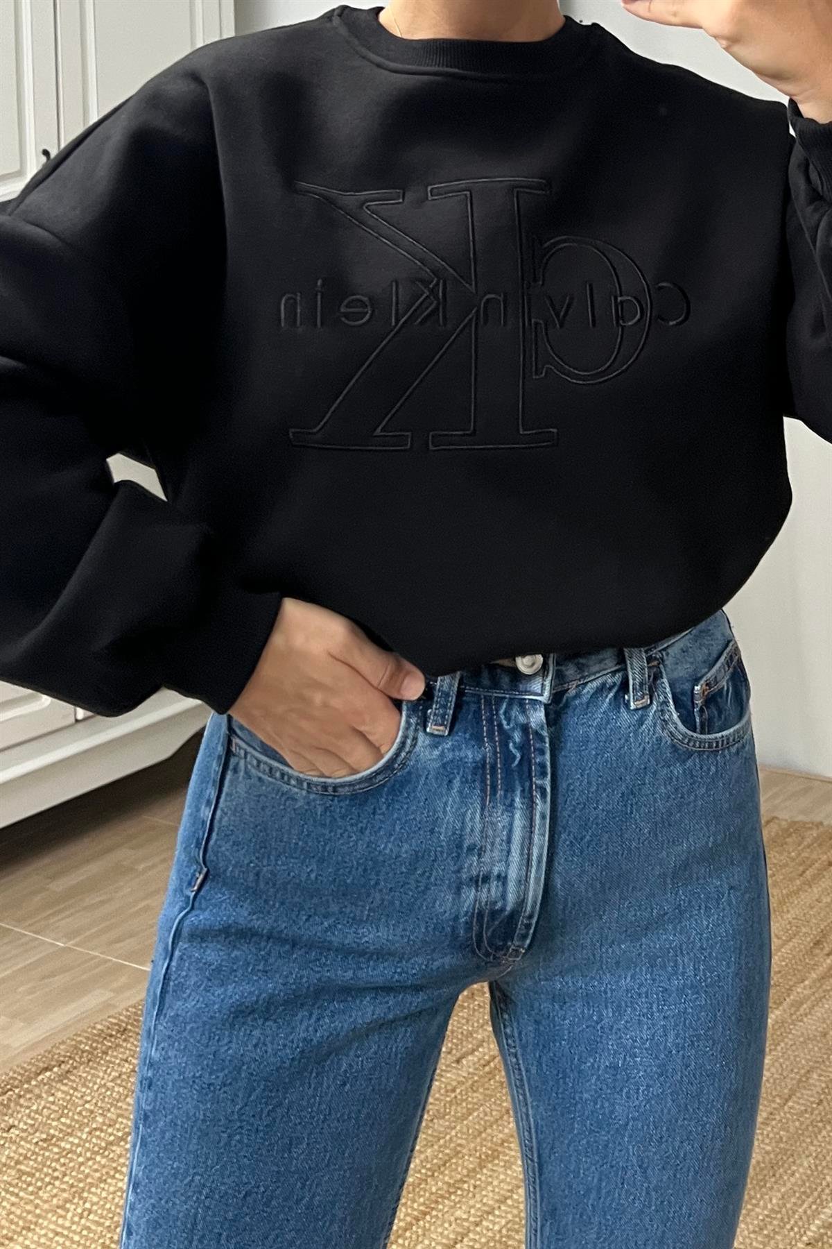 Siyah Ck Sweatshirt uygun fiyatlarda www.butikhola.com adresinde