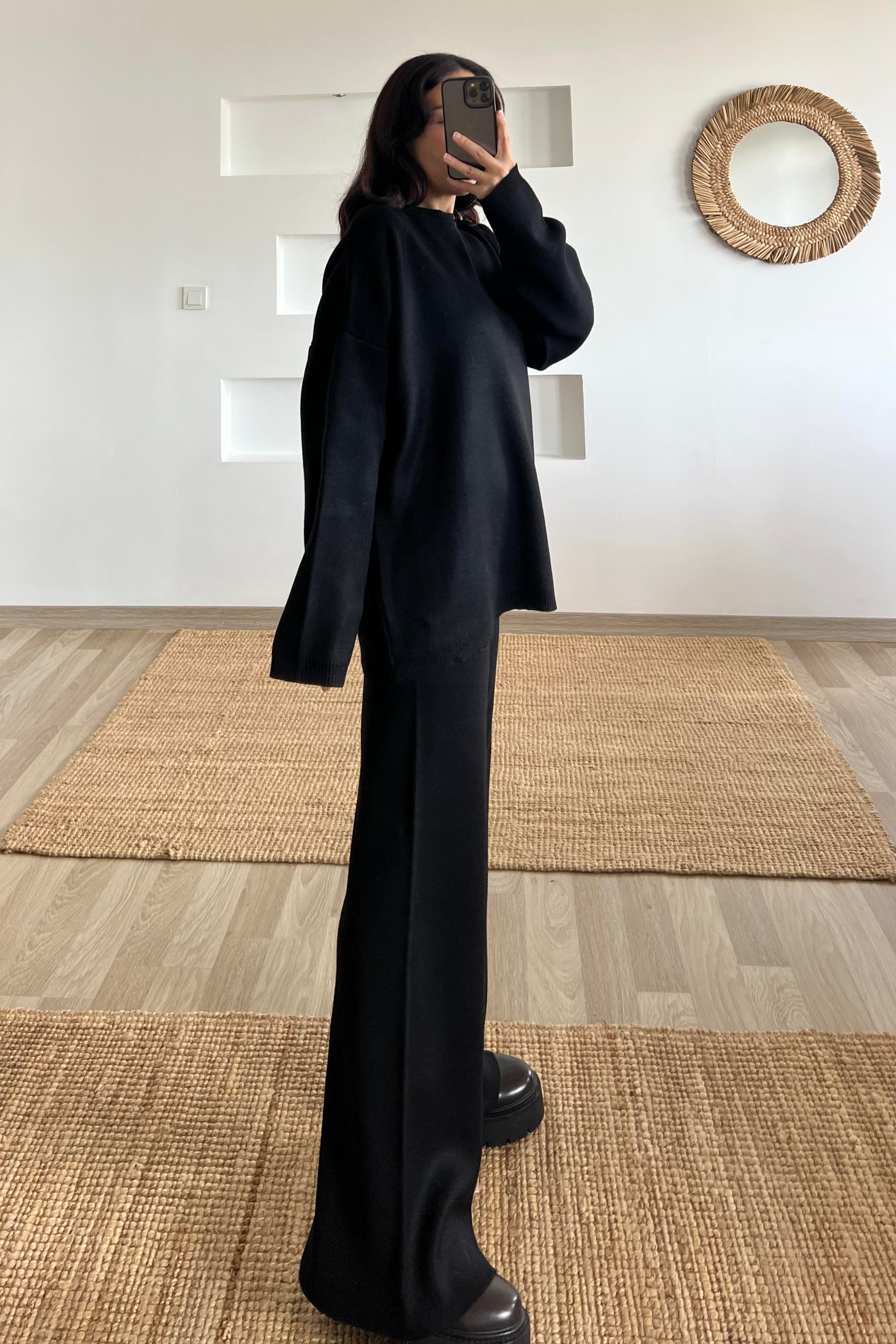 Siyah Comfort Triko Takım uygun fiyatlarda www.butikhola.com adresinde