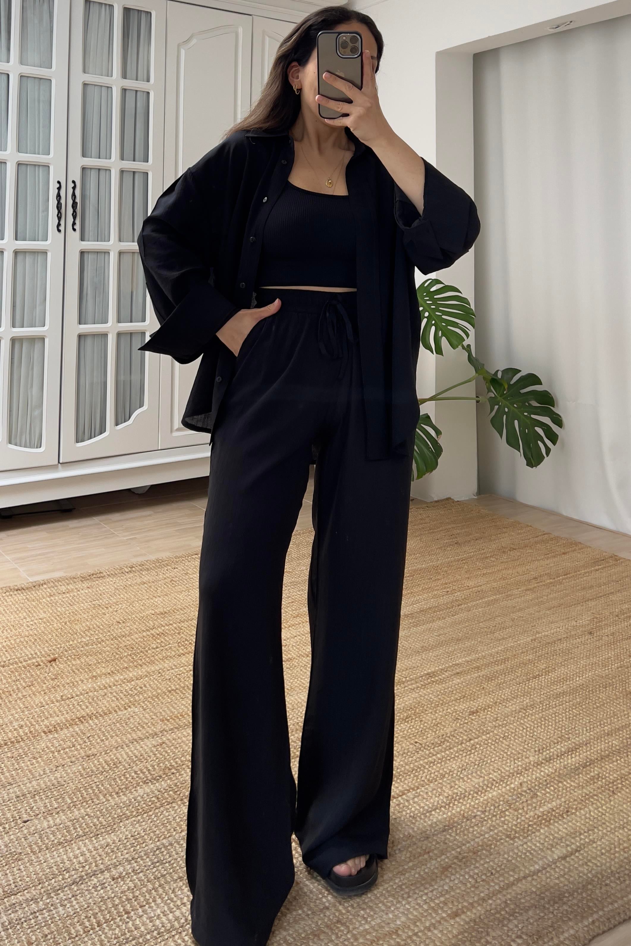 Siyah Dokulu Gömlek Pantolon Takım uygun fiyatlarda www.butikhola.com adresinde
