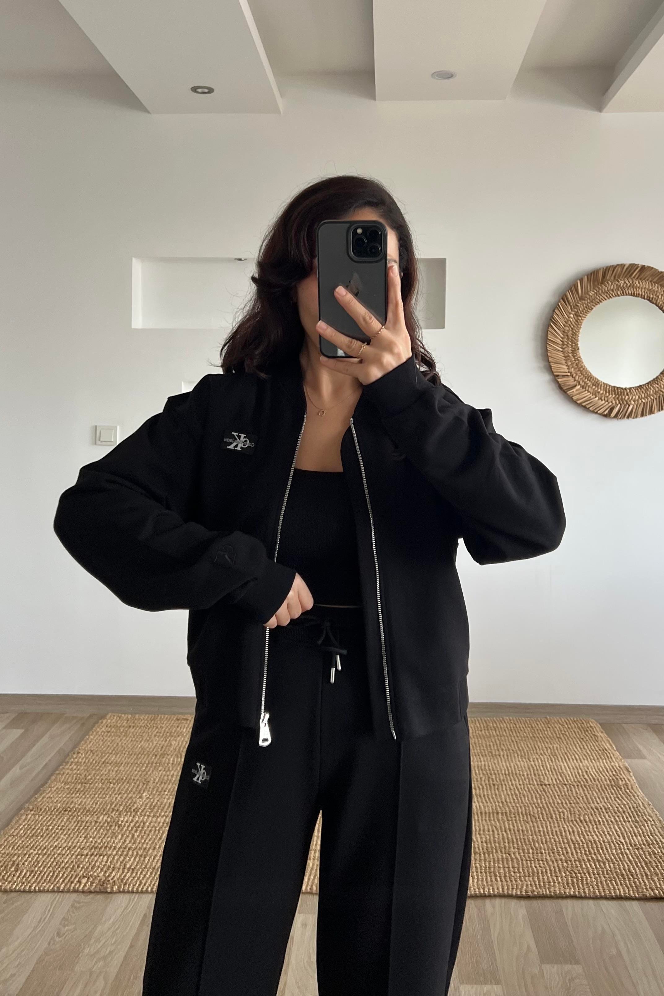 Siyah Fermuarlı Bomber Sweatshirt uygun fiyatlarda www.butikhola.com adresinde