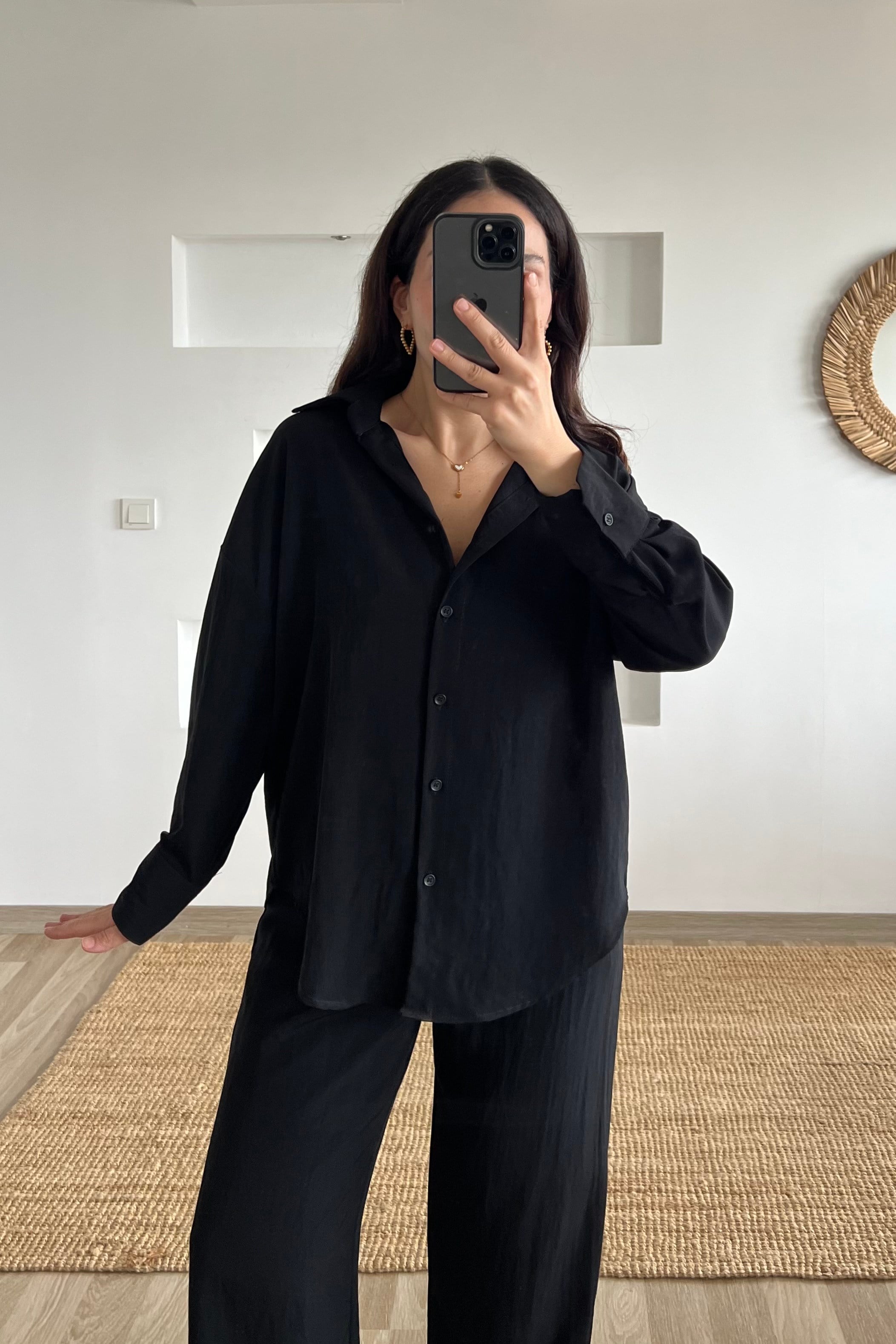 Siyah Gömlek Pantolon Takım uygun fiyatlarda www.butikhola.com adresinde
