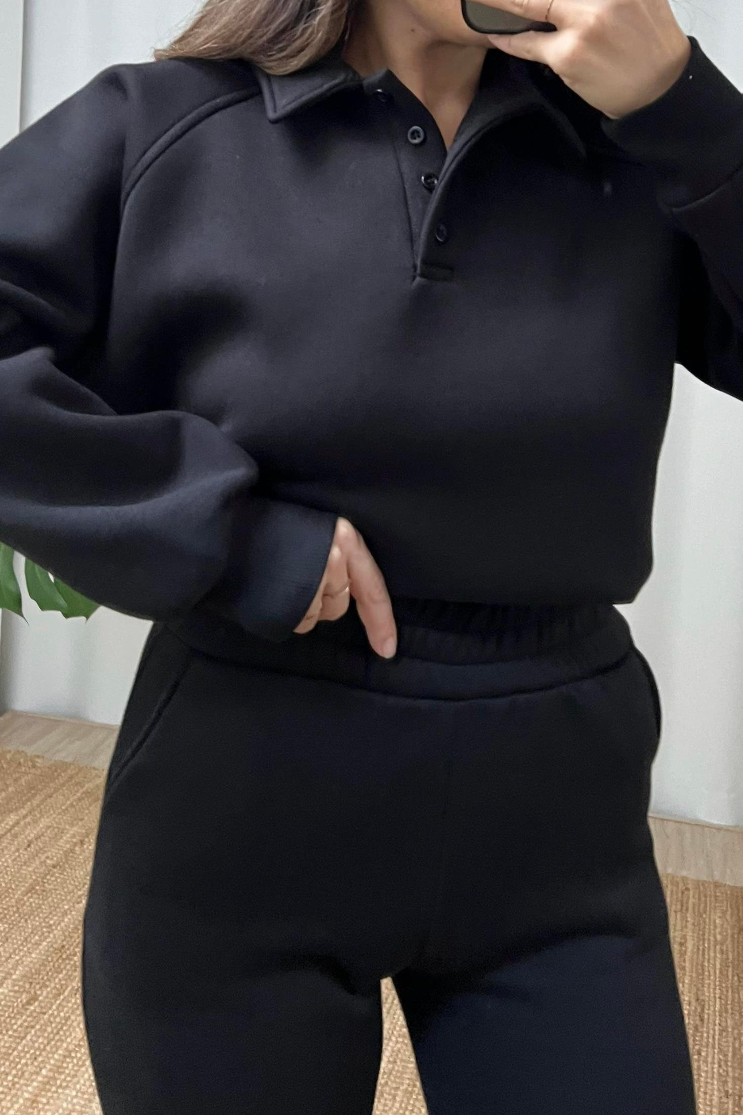 Siyah İçi Polarlı Polo Yaka Sweatshirt Eşofman Takım uygun fiyatlarda www.butikhola.com adresinde