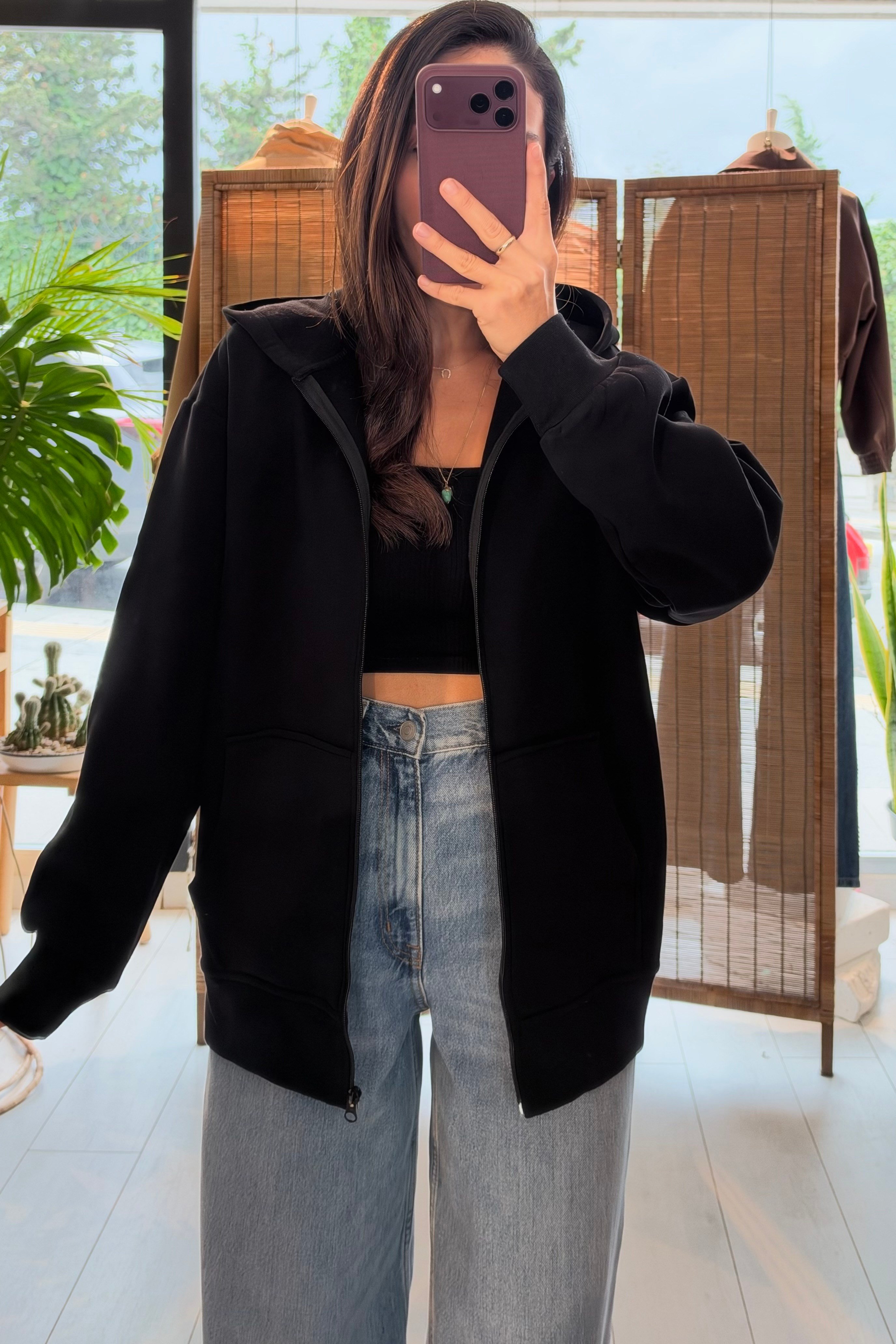 Siyah Kapüşonlu Fermuarlı Sweat Hırka uygun fiyatlarda www.butikhola.com adresinde