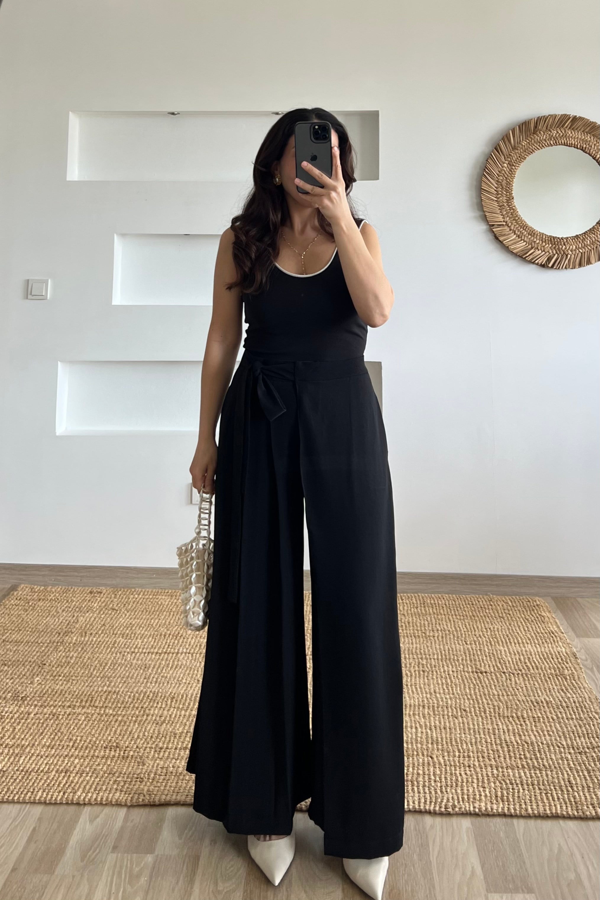 Siyah Kendinden Kuşaklı Pileli Pantolon uygun fiyatlarda www.butikhola.com adresinde