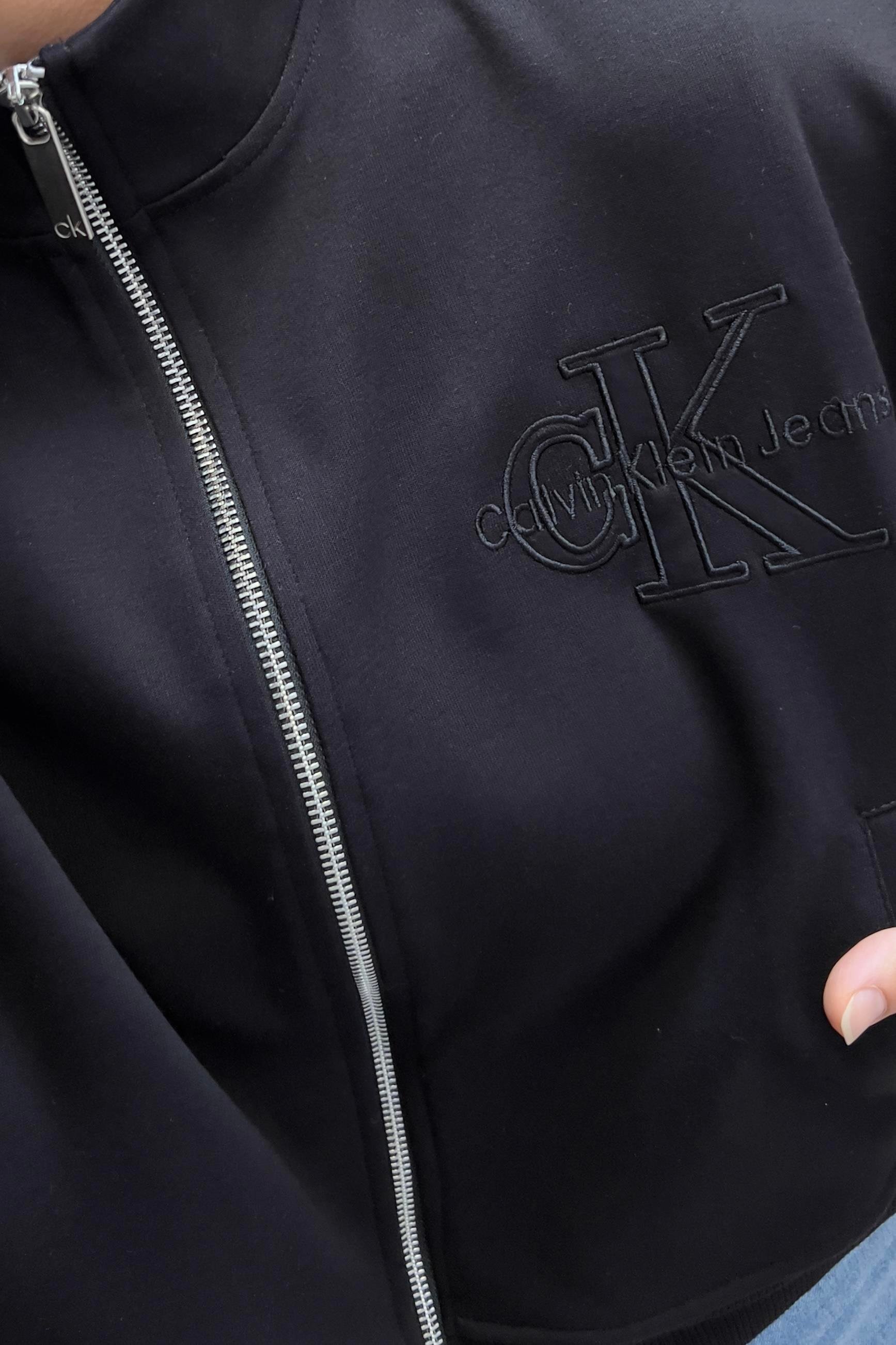 Siyah Logo Nakışlı Fermuarlı Sweatshirt uygun fiyatlarda www.butikhola.com adresinde