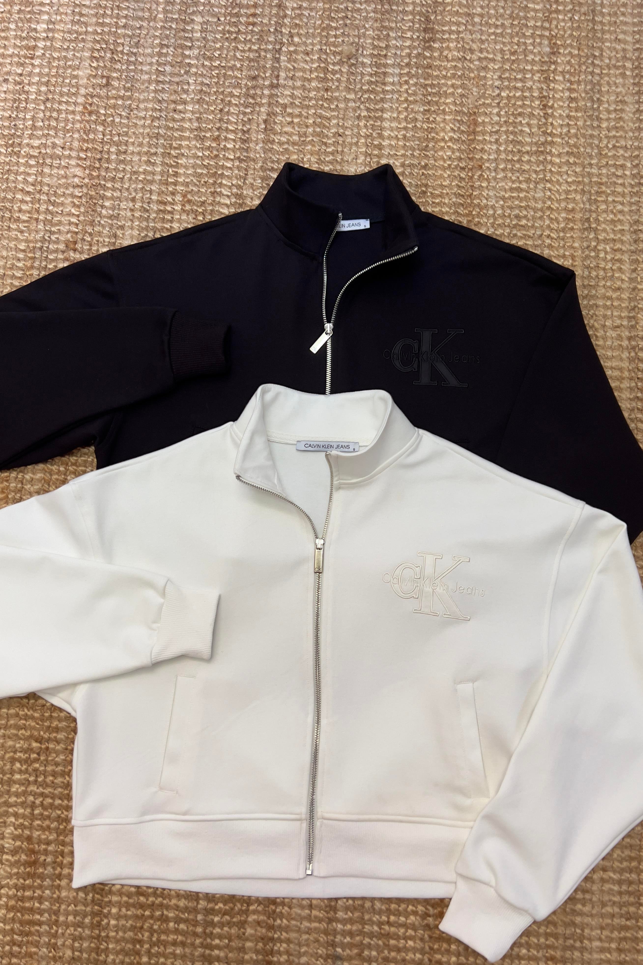 Siyah Logo Nakışlı Fermuarlı Sweatshirt uygun fiyatlarda www.butikhola.com adresinde