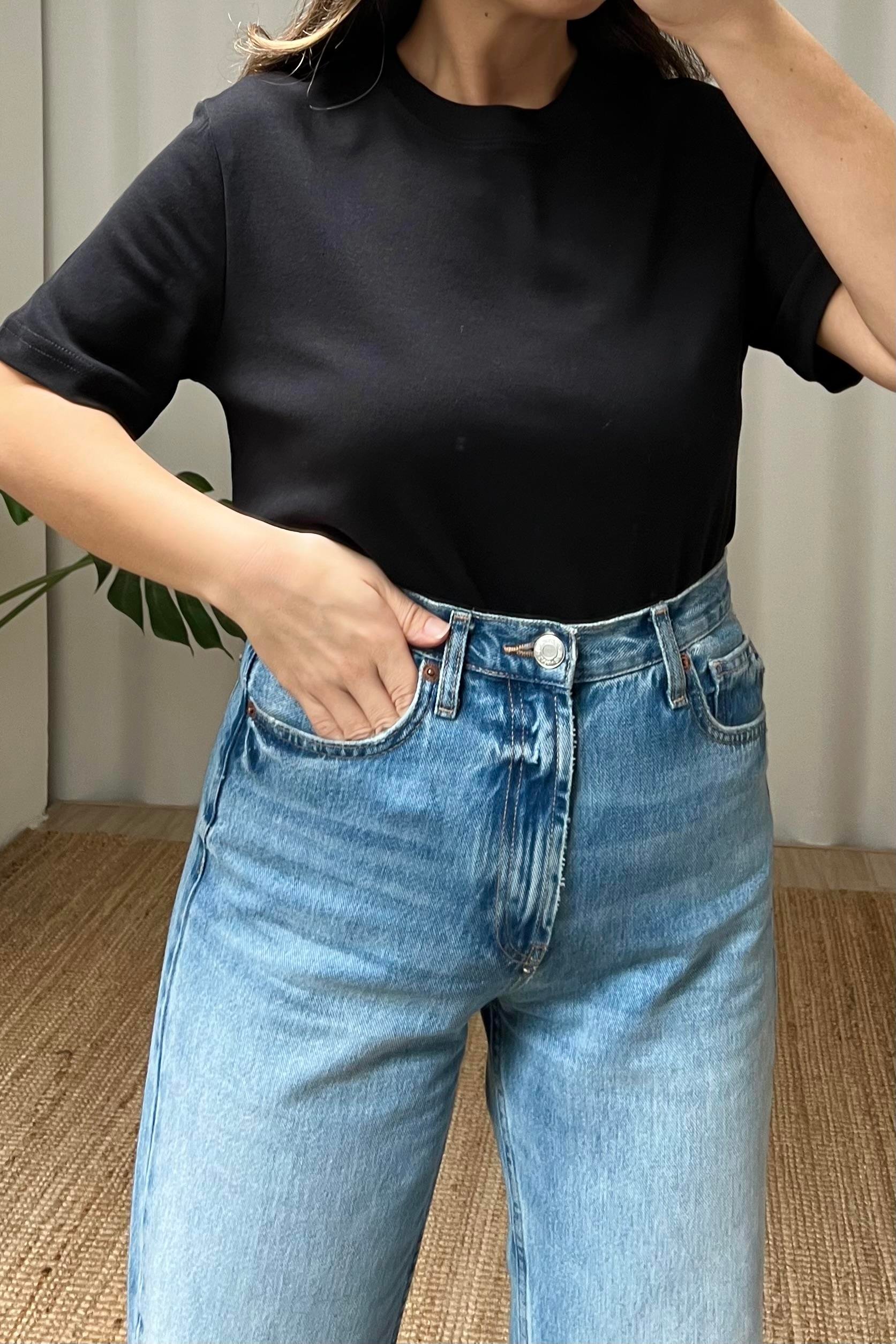 Siyah Organik Pamuklu Basic Tshirt uygun fiyatlarda www.butikhola.com adresinde