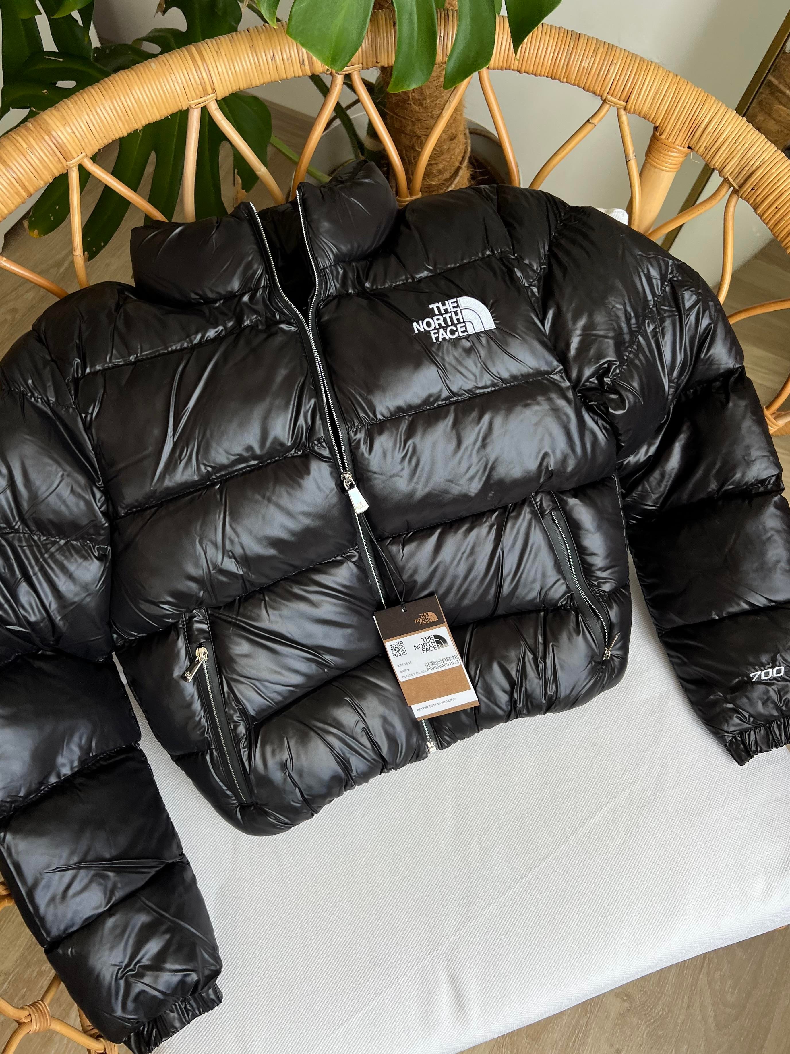 Siyah Orjinal Marka Şişme Mont uygun fiyatlarda www.butikhola.com adresinde