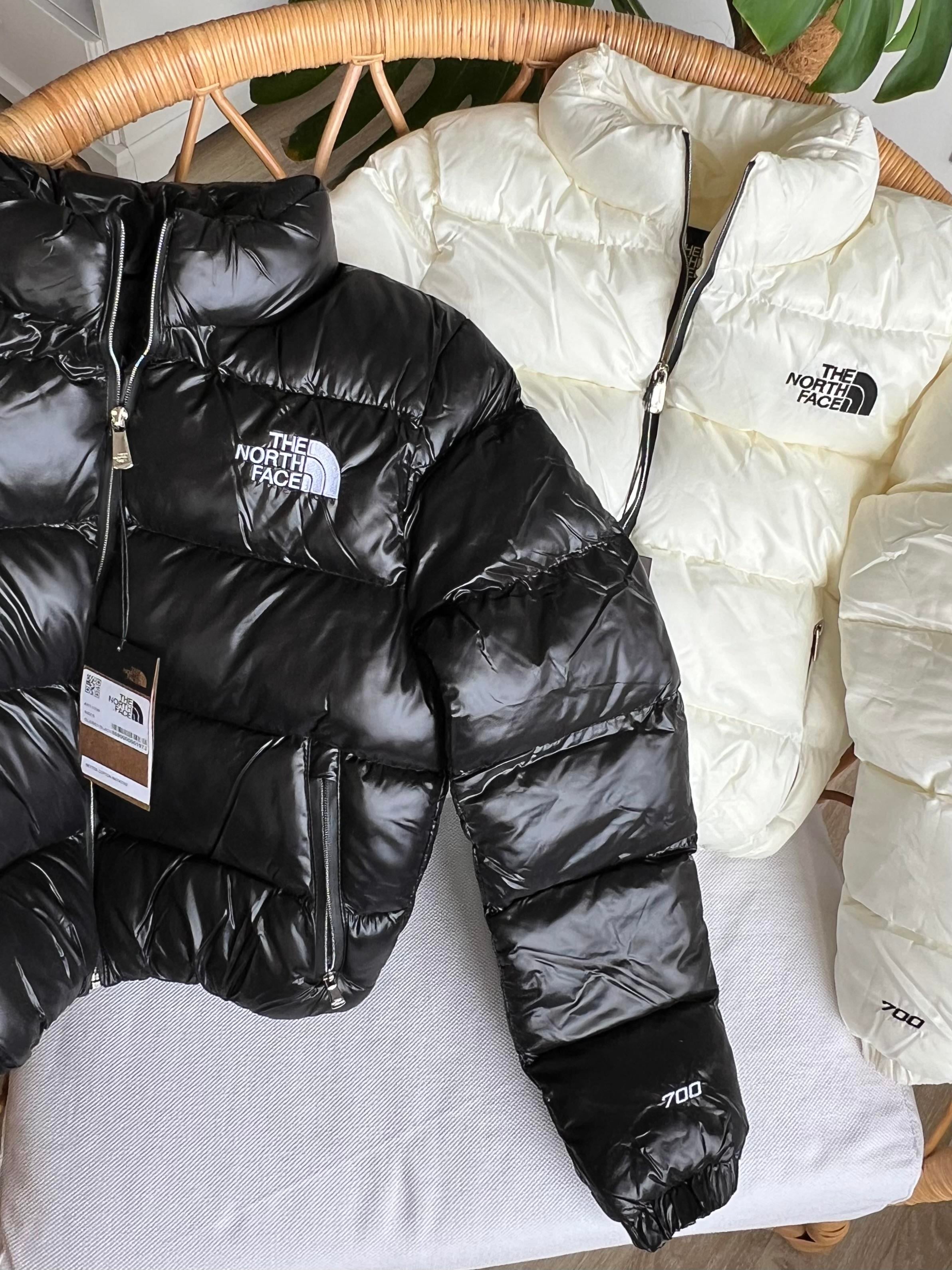 Siyah Orjinal Marka Şişme Mont uygun fiyatlarda www.butikhola.com adresinde