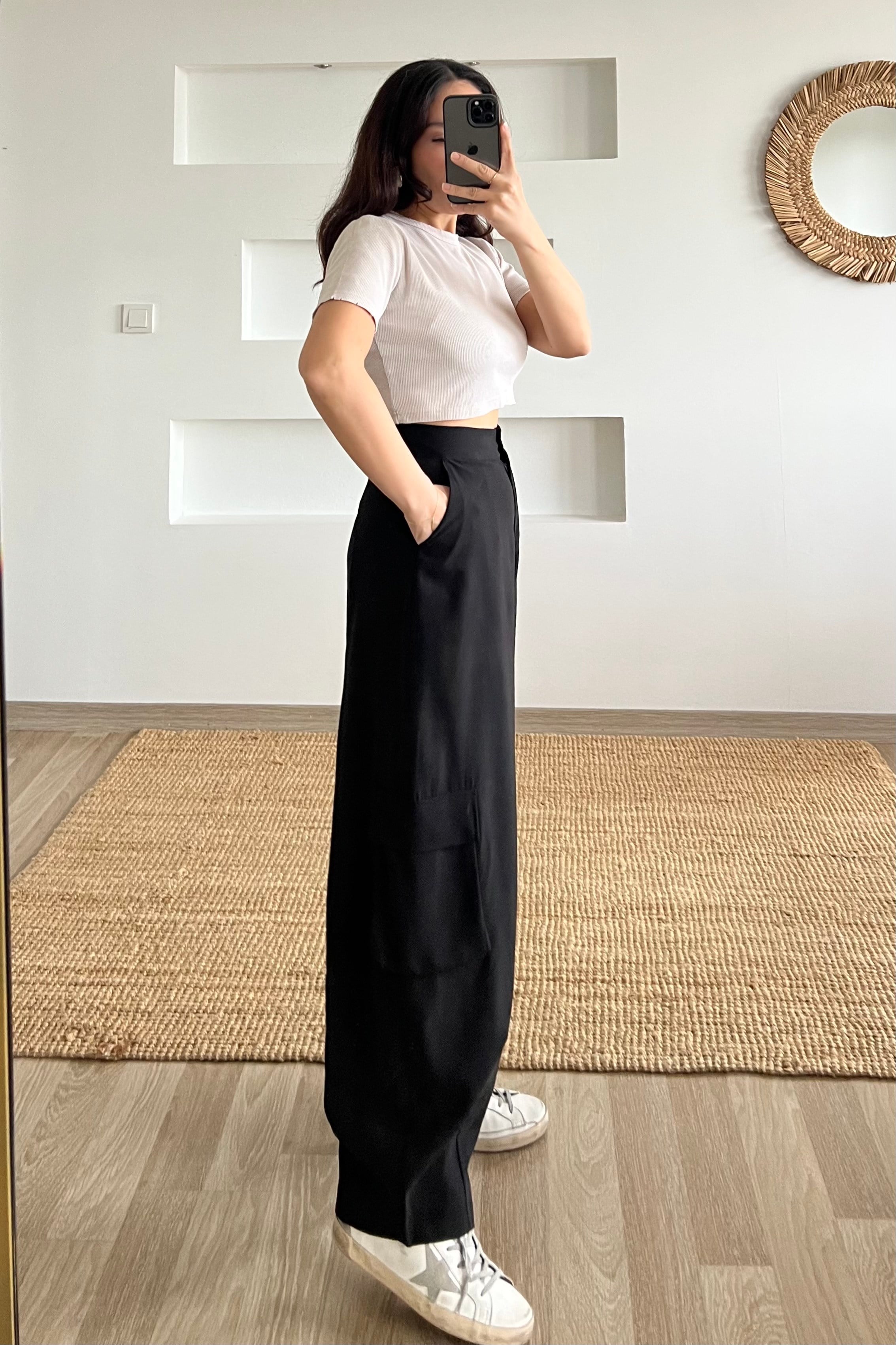 Siyah Paçası Pensli Kargo Cep Pantolon uygun fiyatlarda www.butikhola.com adresinde