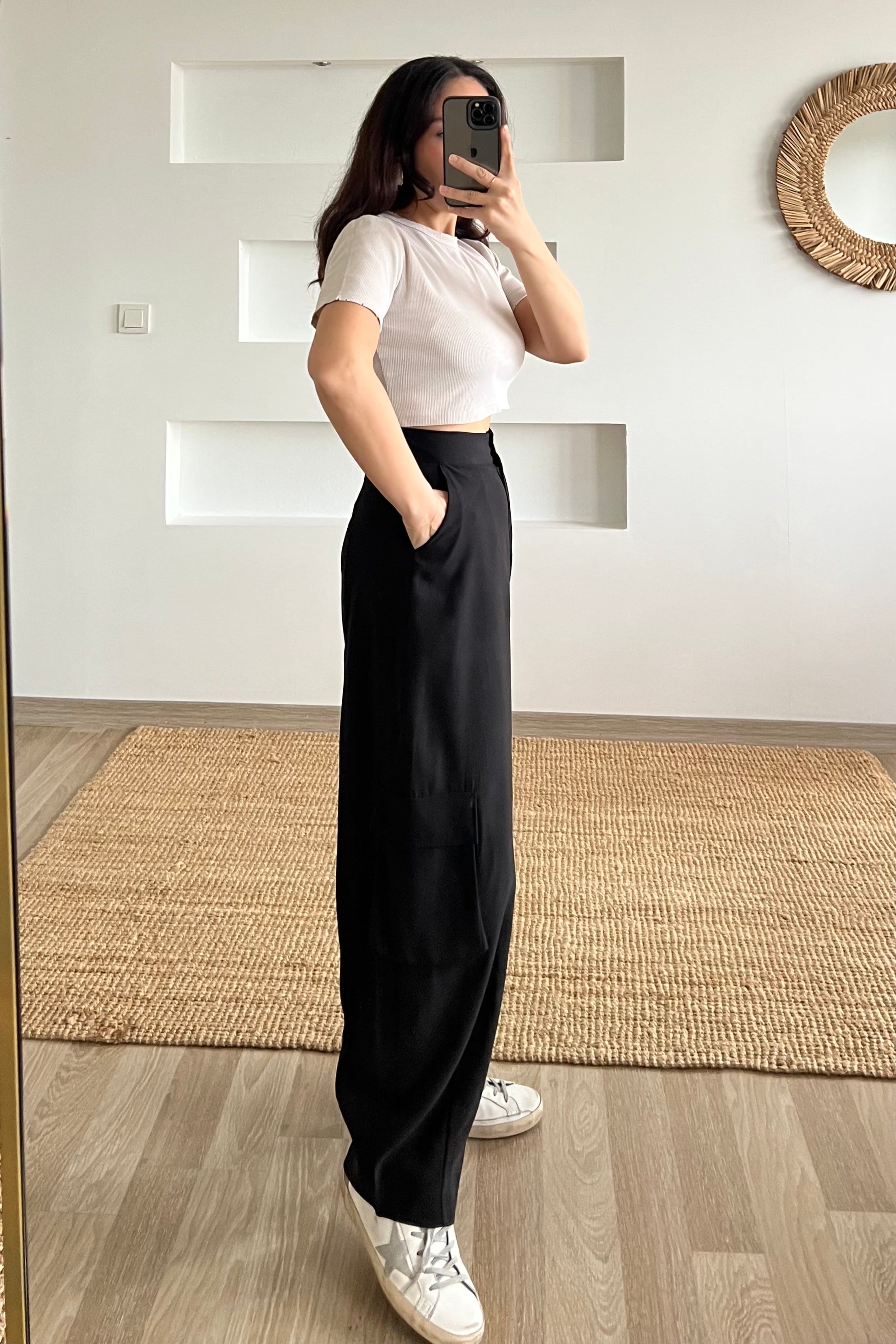 Siyah Paçası Pensli Kargo Cep Pantolon uygun fiyatlarda www.butikhola.com adresinde