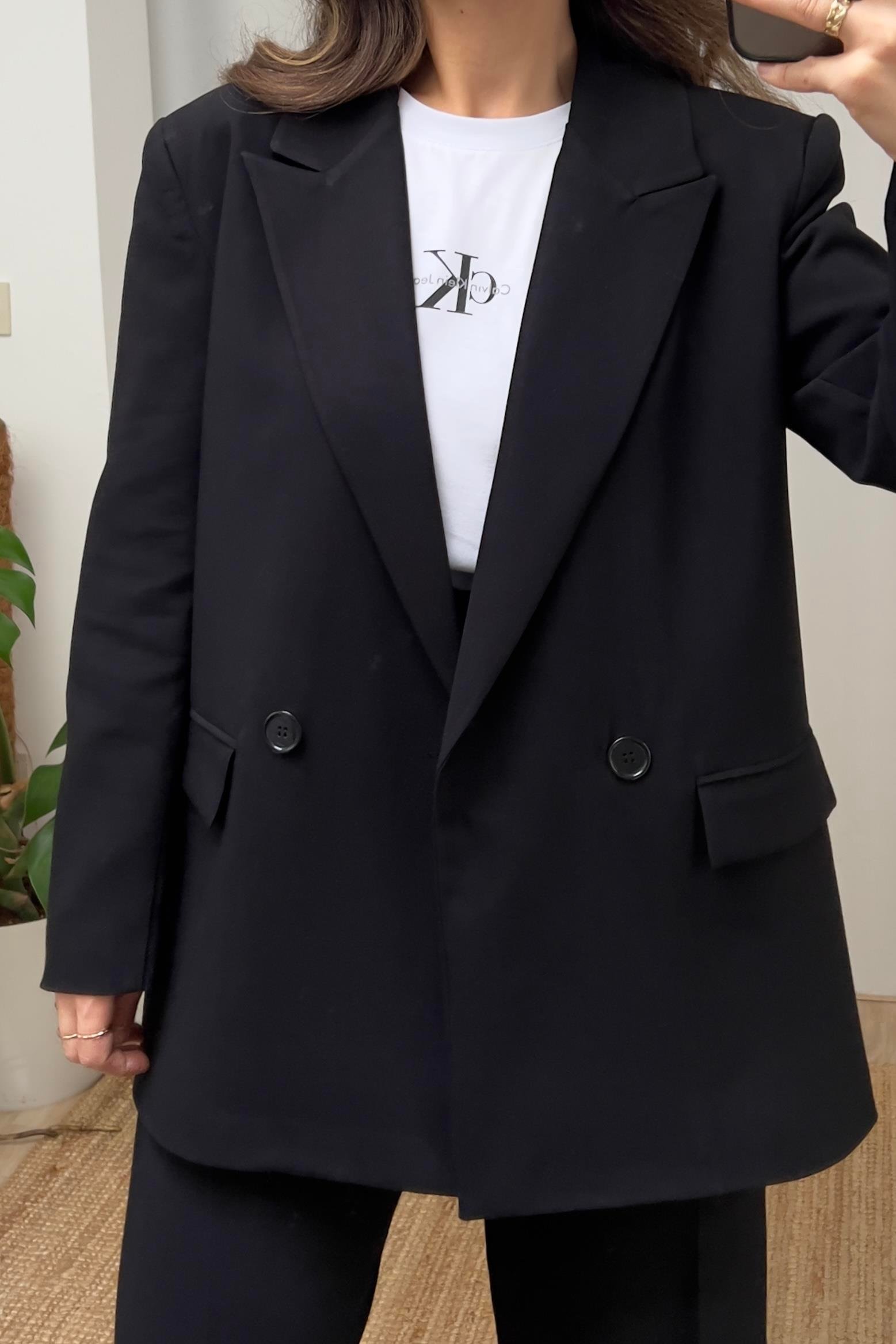 Siyah Premium Blazer ve Pantolon Takım uygun fiyatlarda www.butikhola.com adresinde