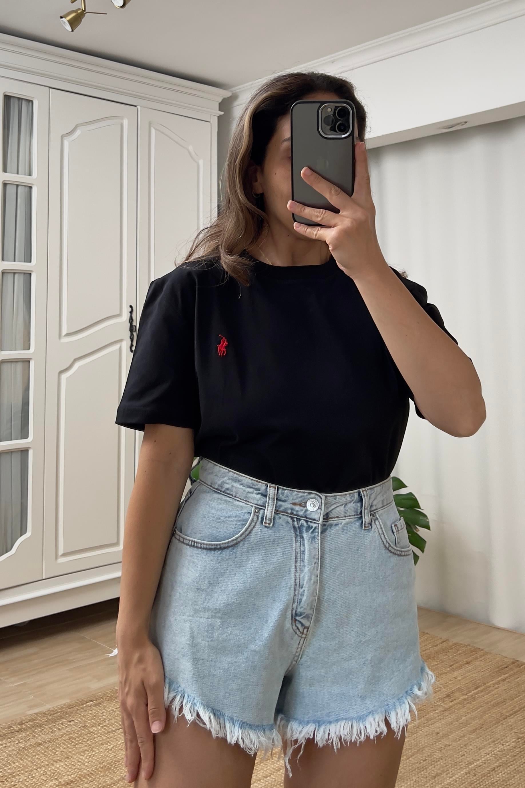 Siyah PRL Mini Nakış Logolu Tshirt uygun fiyatlarda www.butikhola.com adresinde