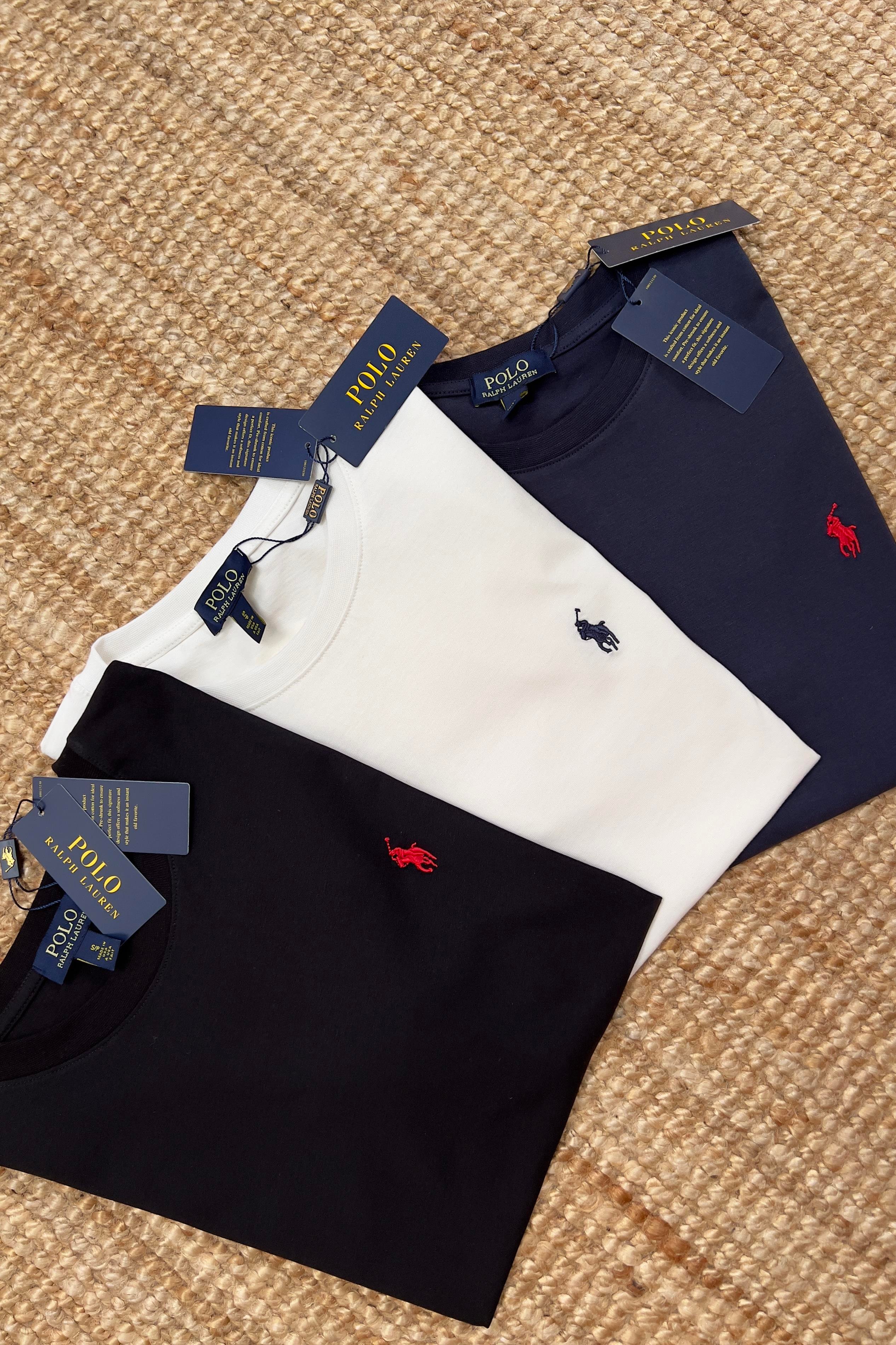 Siyah PRL Mini Nakış Logolu Tshirt uygun fiyatlarda www.butikhola.com adresinde